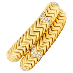 Bulgari Diamond 18 Karat Yellow Gold Spiga Cuff Bracelet