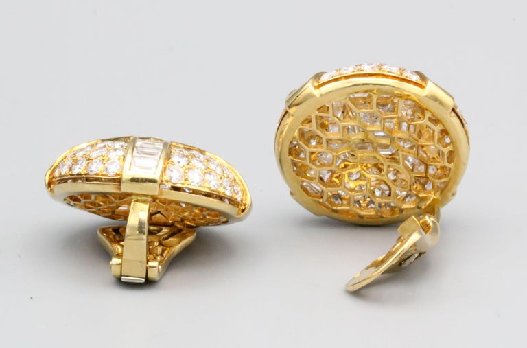 Princess Cut Bulgari Diamond 18 Karat Gold Dome Earrings For Sale
