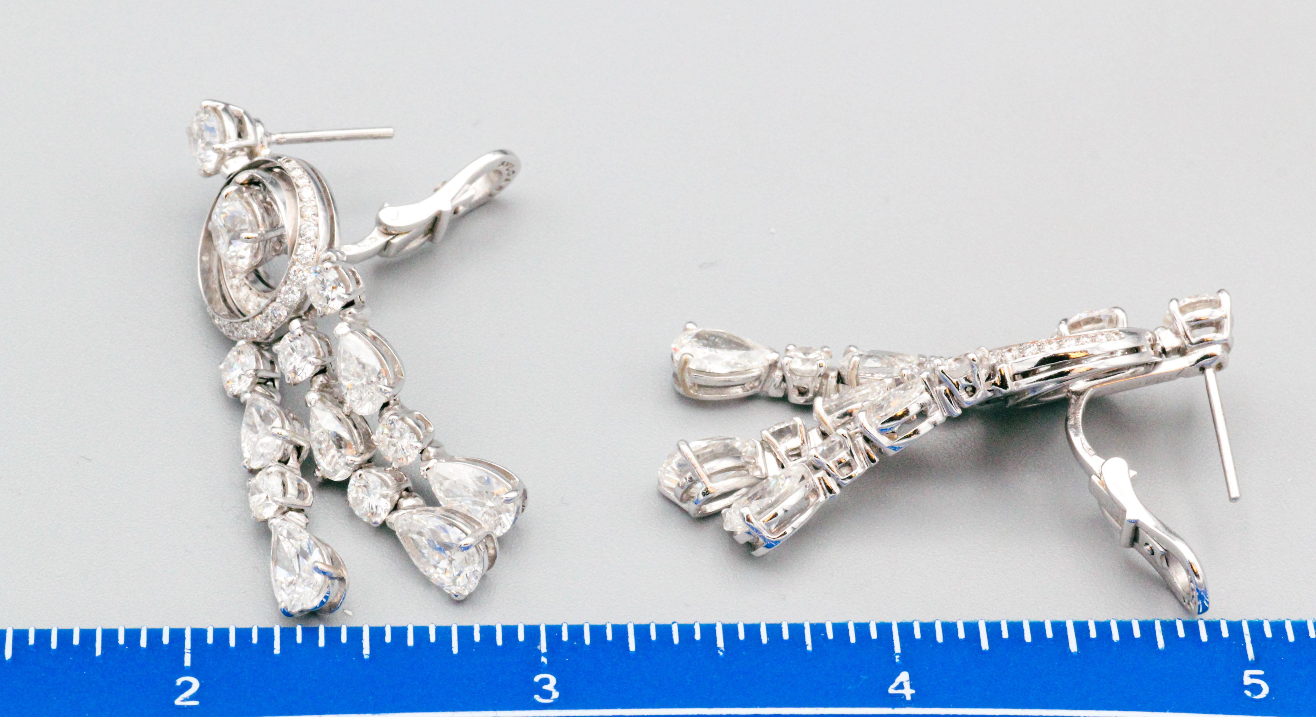 Bulgari Diamond 18k White Gold Chandelier Earrings, Totaling 13.69 Carats 3