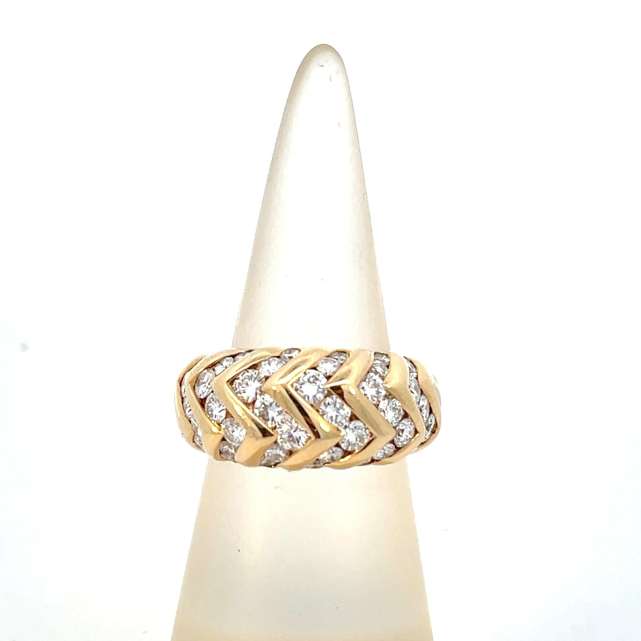 Bulgari Diamant 18kt Gold Spiga Ring  im Zustand „Hervorragend“ im Angebot in Milano, IT
