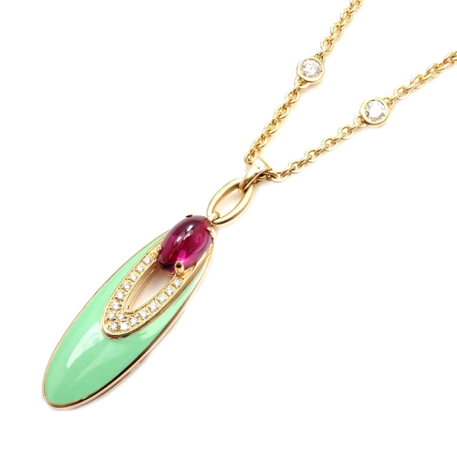 18k Yellow Gold Elisia Diamond Amethyst Green Enamel Pendant Necklace by Bulgari. 
With Diamonds On Pendant: 16x Diamonds, VS2 Clarity, G Color
Diamonds On Chain: 4x Diamonds, VS2 Clarity, G Color
Total Diamonds: 0.60ctw
 Amethyst and Mint Green