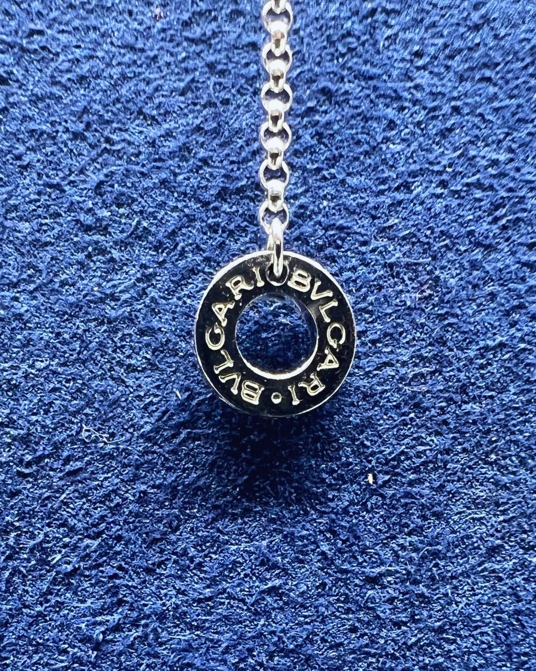 Bulgari Collier Cuore Heart en or blanc 18 carats et diamants en vente 3