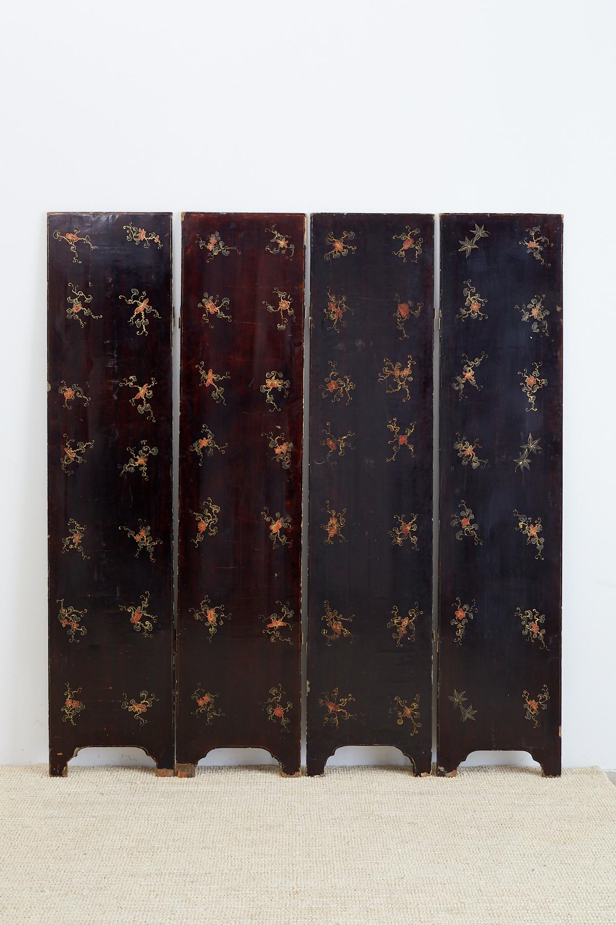 19th Century Chinese Qing Four-Panel Lacquer Gilt Screen 10