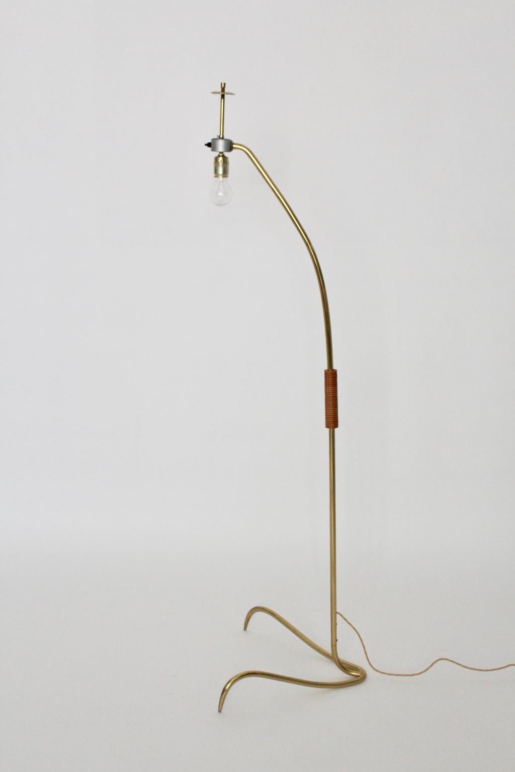 Mid Century Modern Brass Clawfoot Floor Lamp by Rupert Nikoll, 1950s, Vienna For Sale 14