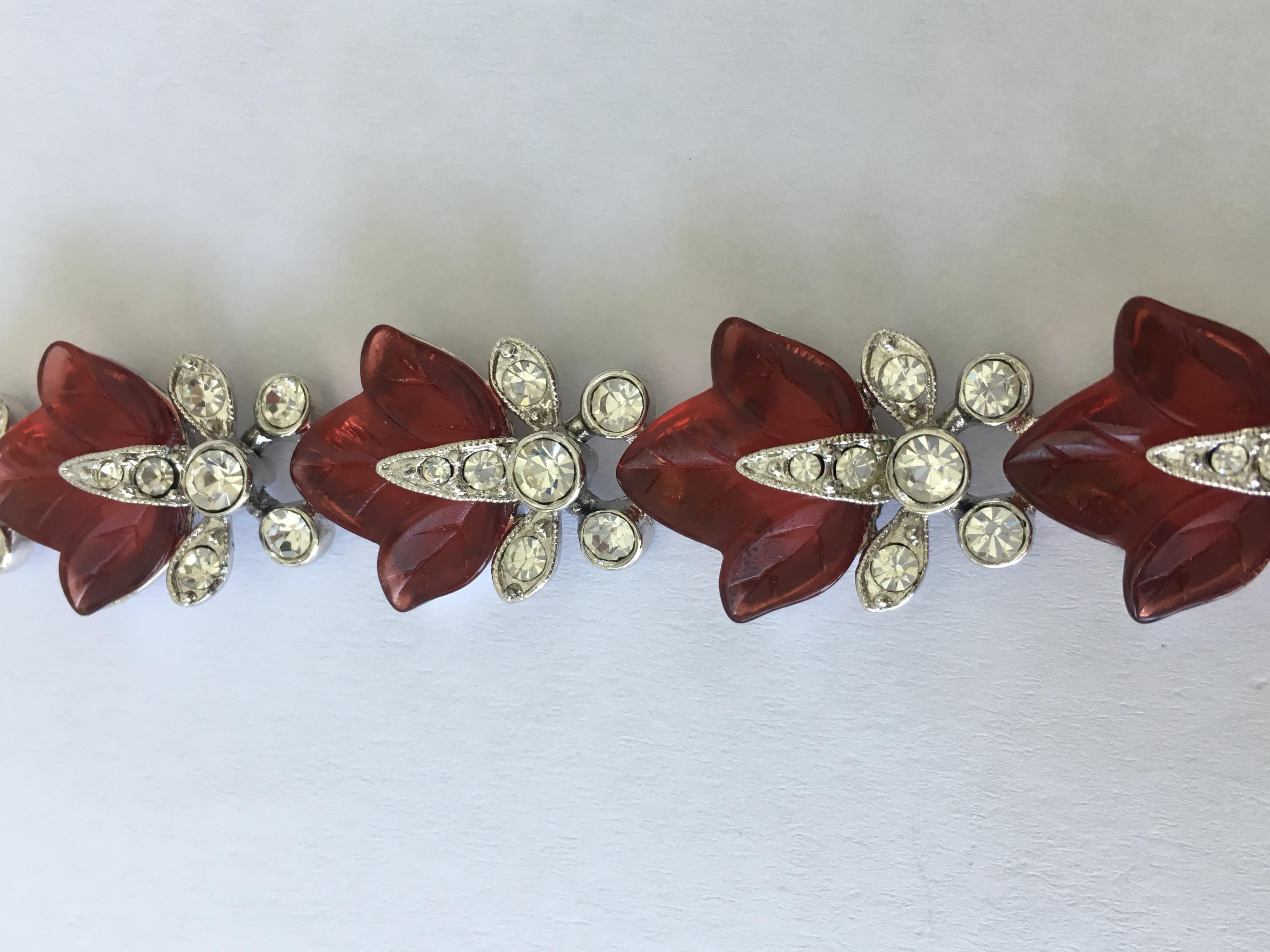 Vintage Harrice Simons Miller Pink Leaf Costume Bracelet In Excellent Condition For Sale In Southampton, NY
