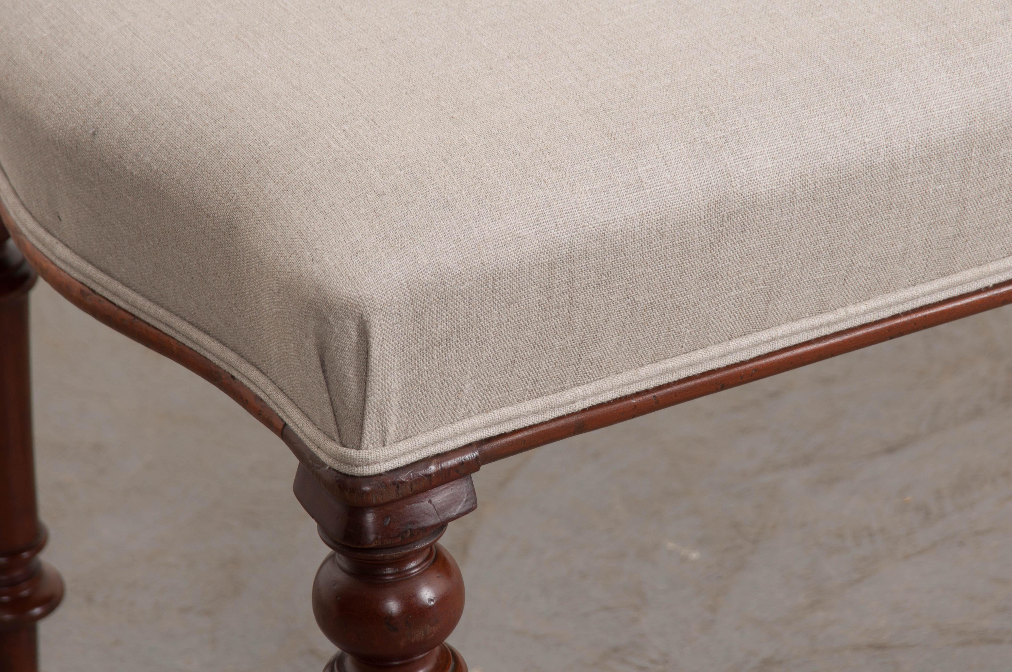 English 19th Century Upholstered Walnut Bench 3