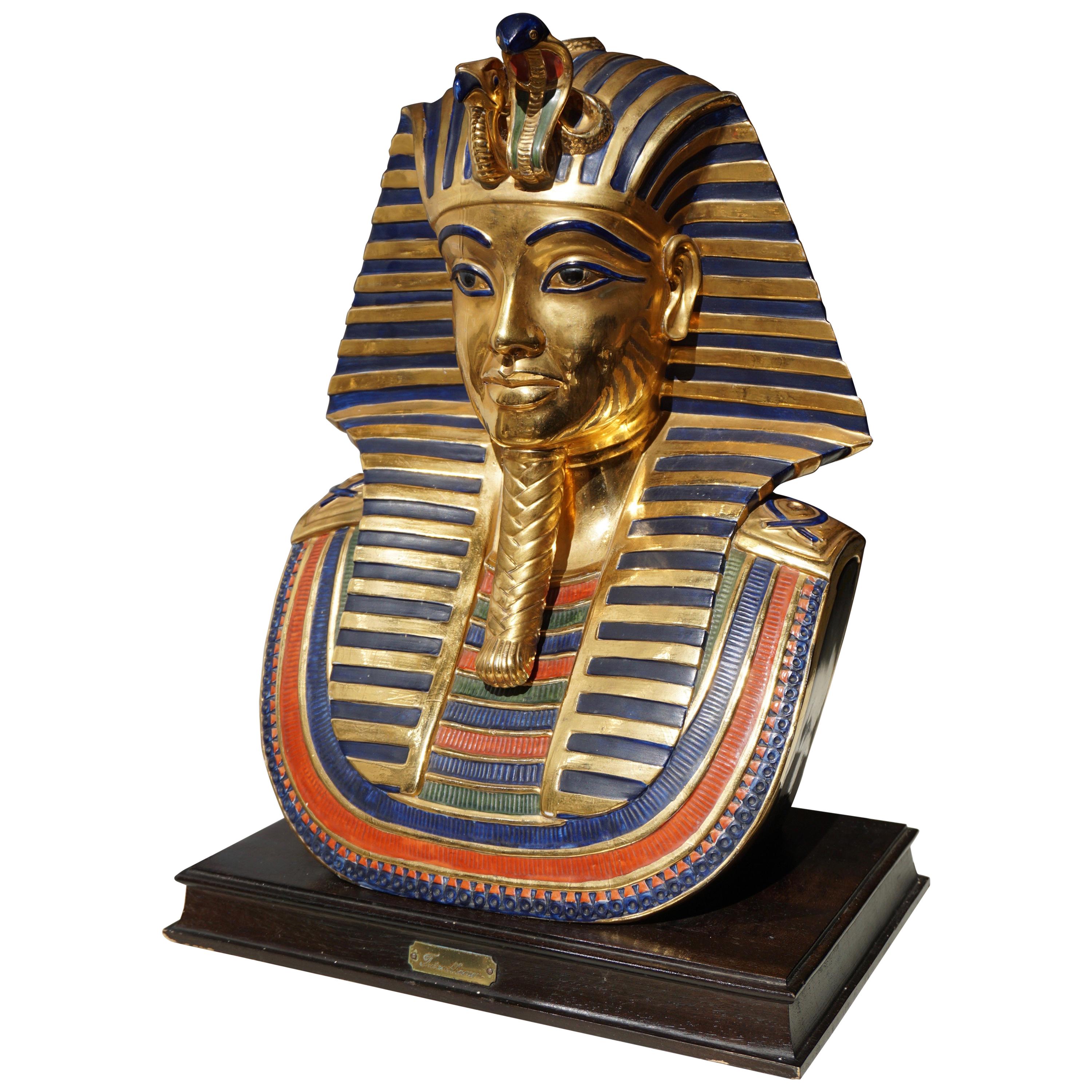 Faraón Capodimonte Tutankhamón en porcelana