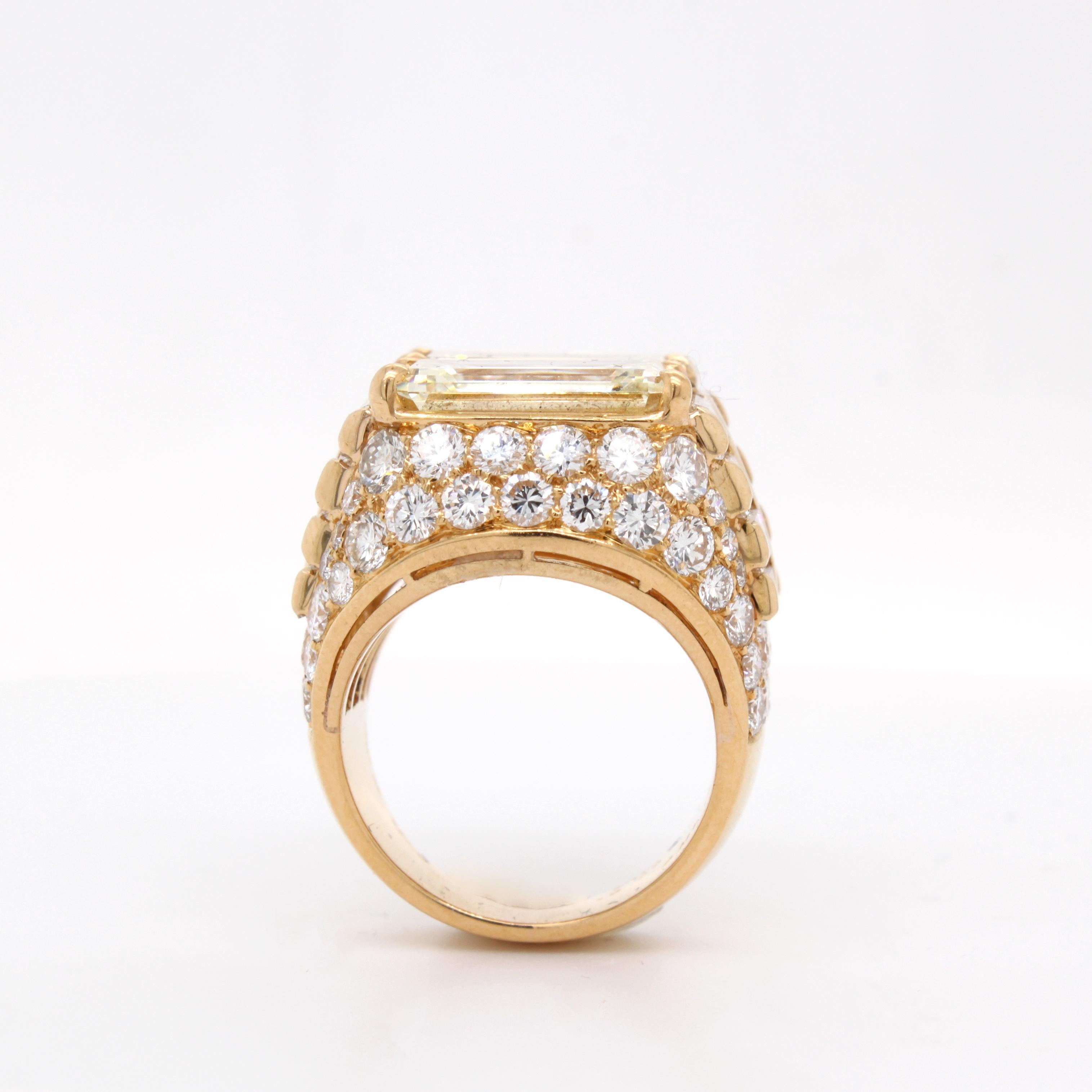 Bulgari Diamond Double Trombino Ring 10.16 Carat, circa 1970s 8