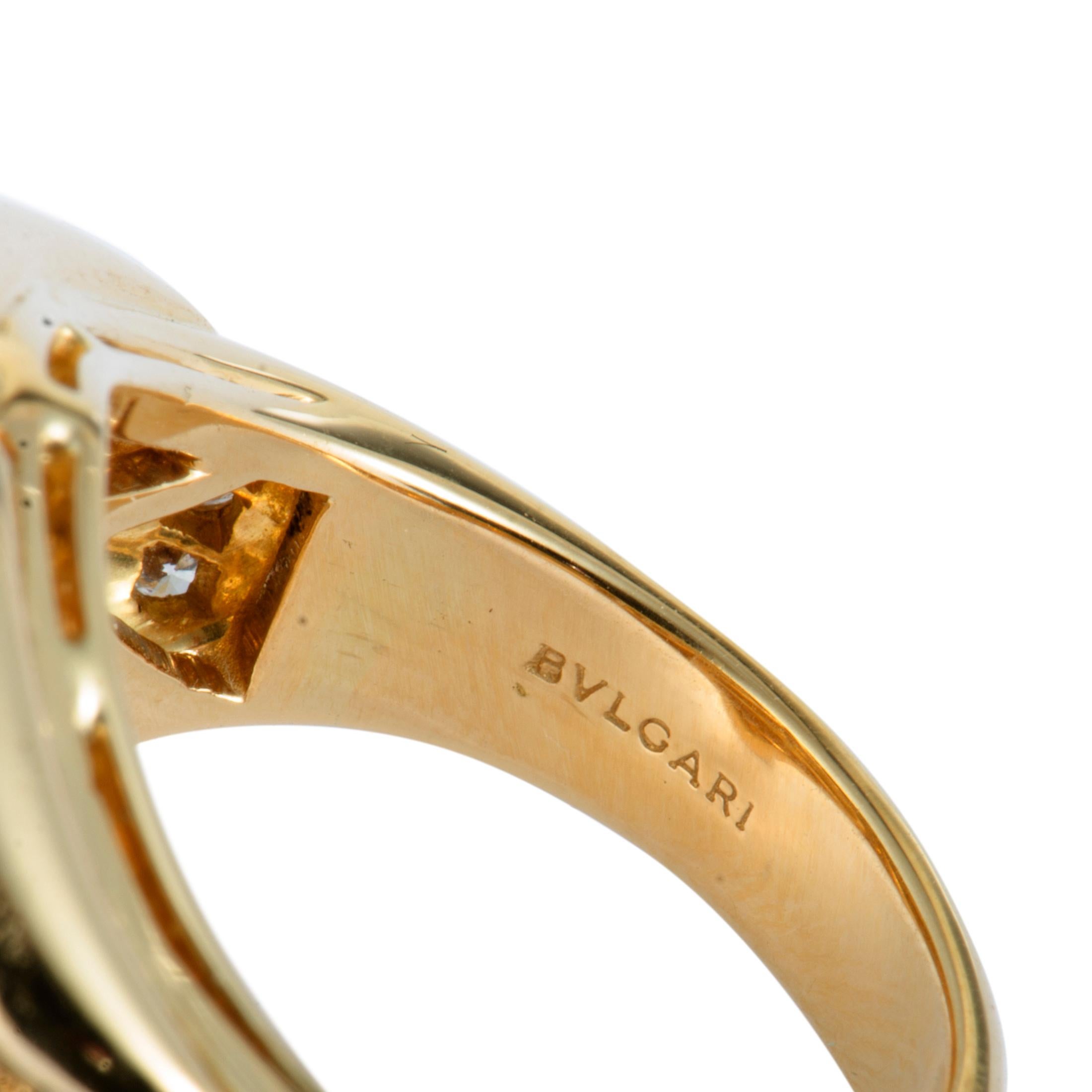 Bulgari Diamond Fish Bombe Yellow Gold Ring 3