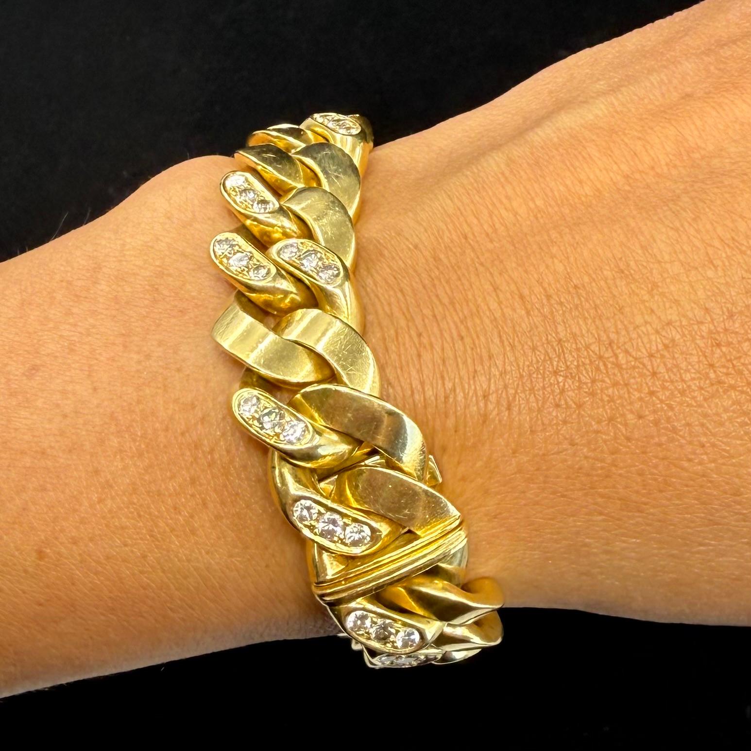 Brilliant Cut Bulgari Diamond Gold Chain bracelet 1970's