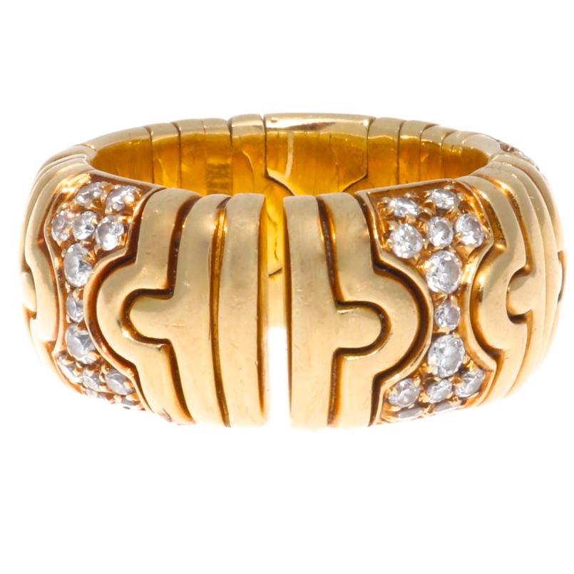 Contemporary Bulgari Diamond Gold Ring