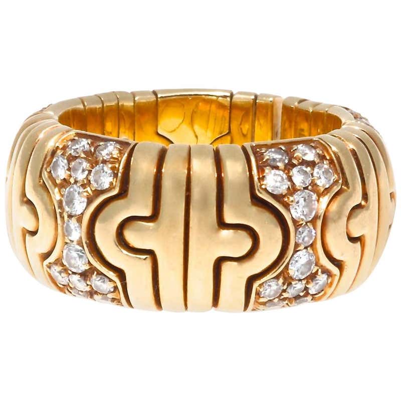 Bulgari 1970s Lapis, Diamond and Gold Ring For Sale at 1stdibs