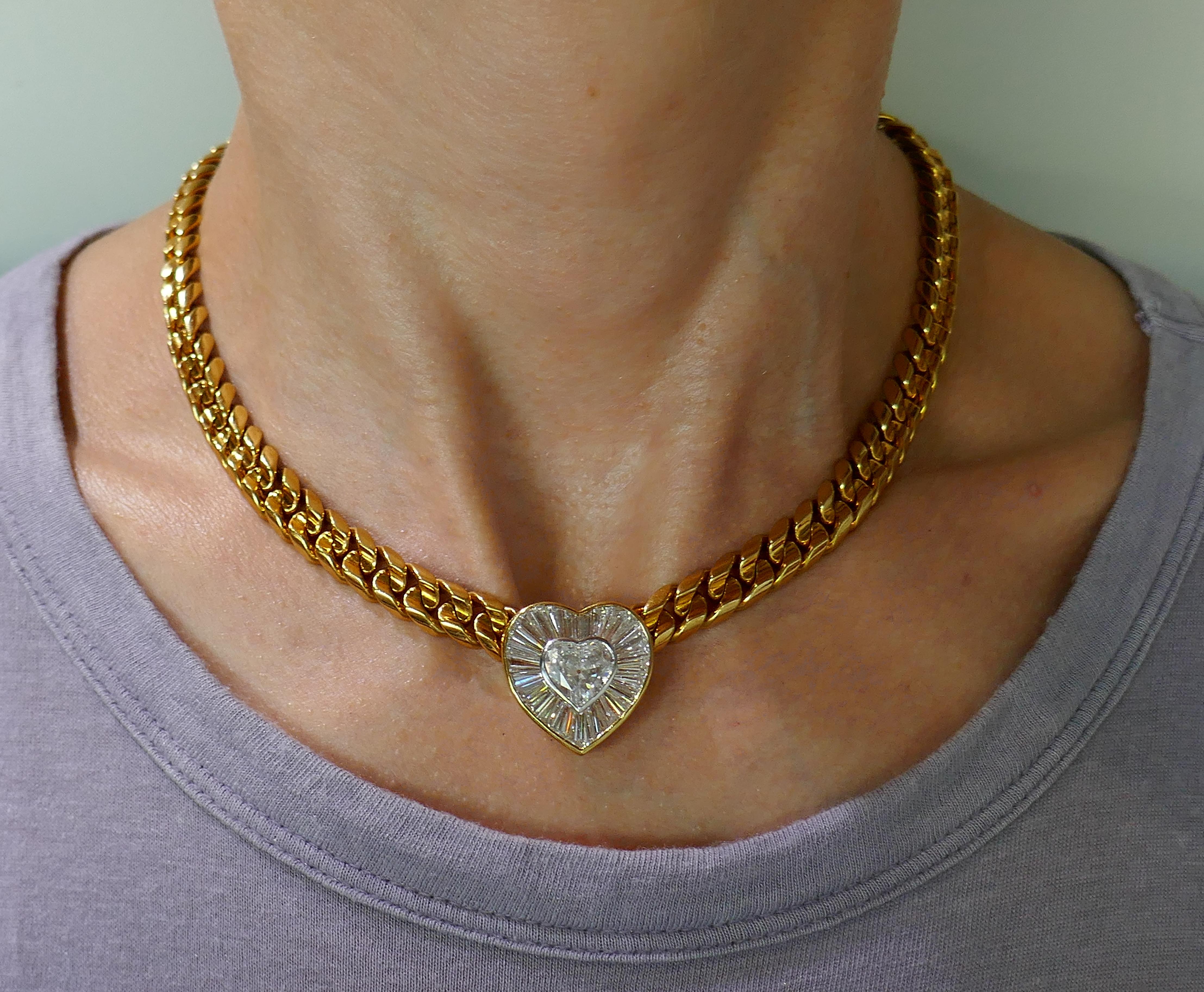 BULGARI Diamond Heart & Yellow Gold Necklace 5
