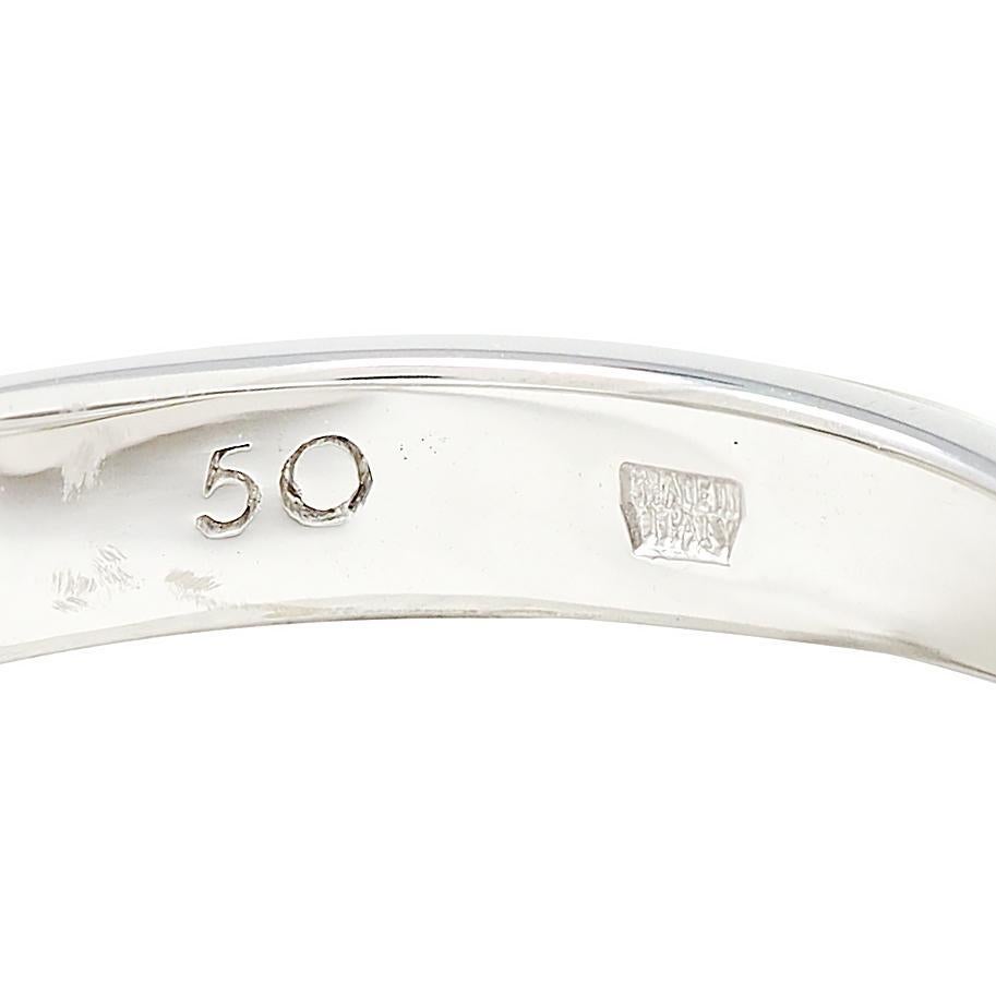 Bulgari Anello con diamante e onice in oro bianco 18 carati con firma a ribalta in vendita 4