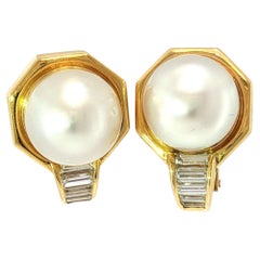 Bulgari Orecchini di diamanti e perle in oro giallo 18 carati con perle dei mari del sud 1980