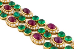 Bulgari, bracelet à trois rangs de diamants, rubis et émeraudes