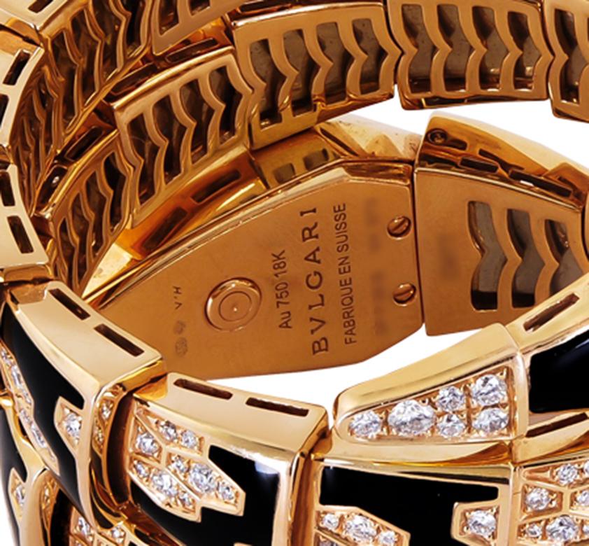 Bulgari Ladies Diamond Enamel Rose Gold Serpenti Scagile Quartz Wristwatch   Bon état - En vente à New York, NY