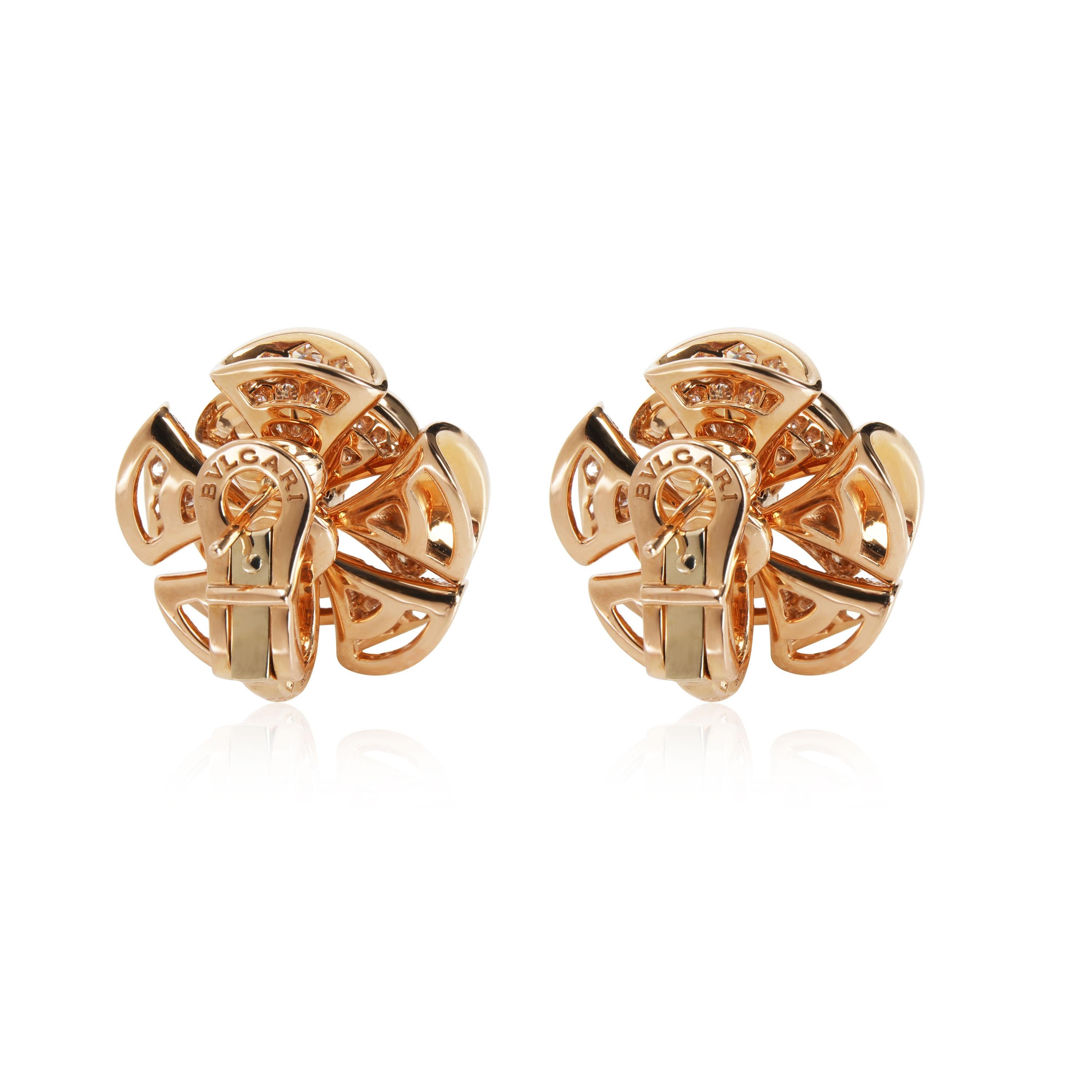 
Bulgari Divas' Dream Diamond Earrings in 18kt Rose Gold 2.6 CTW

PRIMARY DETAILS
SKU: 113663
Listing Title: Bulgari Divas' Dream Diamond Earrings in 18kt Rose Gold 2.6 CTW
Condition Description: Retails for 34000 USD. In excellent condition and
