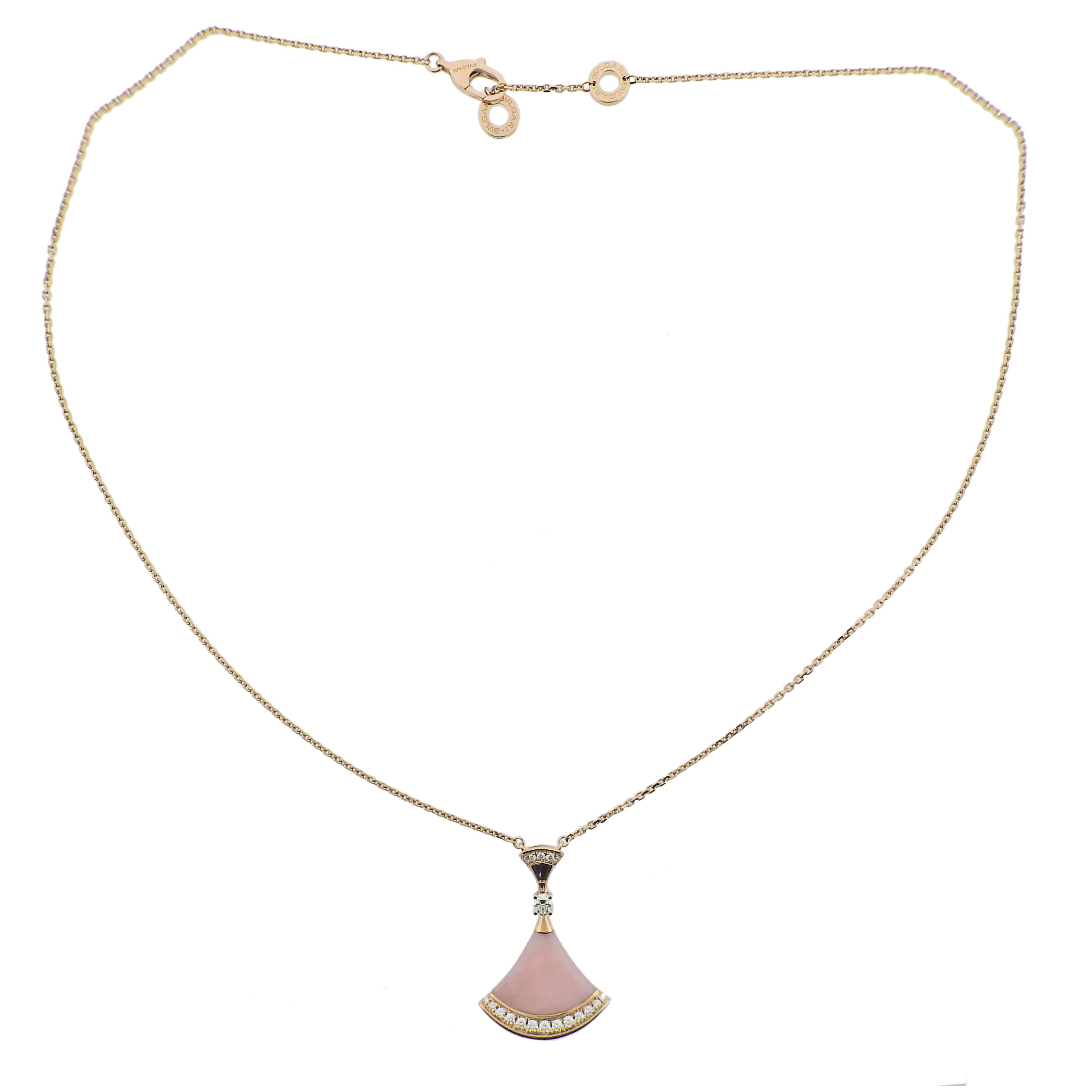 18k rose gold Bvlgari Diva's Dream pendant necklace, with 0.58ct G/VS diamonds and pink opal. Retail $5050. Comes with COA and box. Necklace is 17