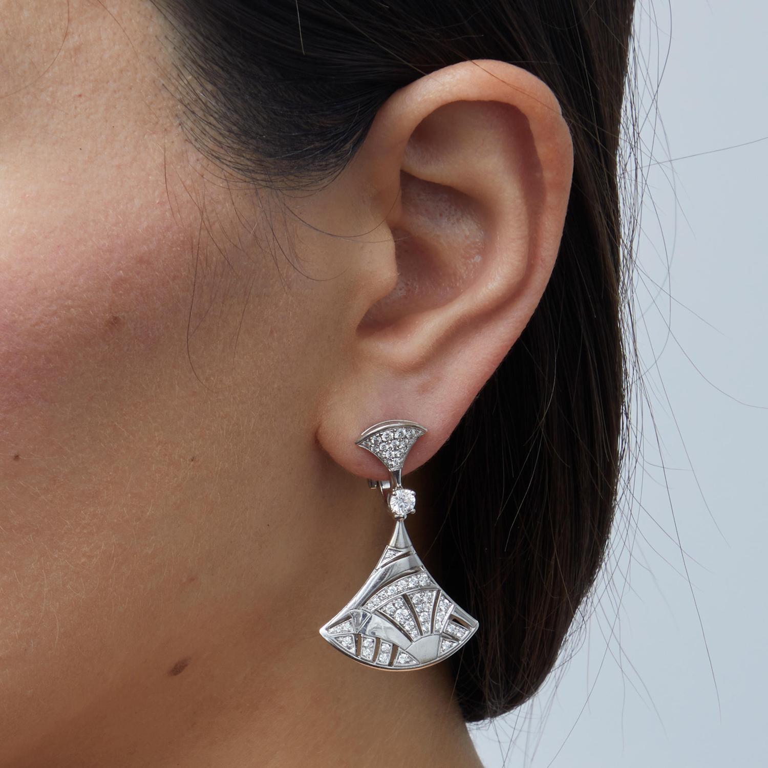 Brilliant Cut BULGARI Diva's Dream Diamond White Gold Earrings For Sale