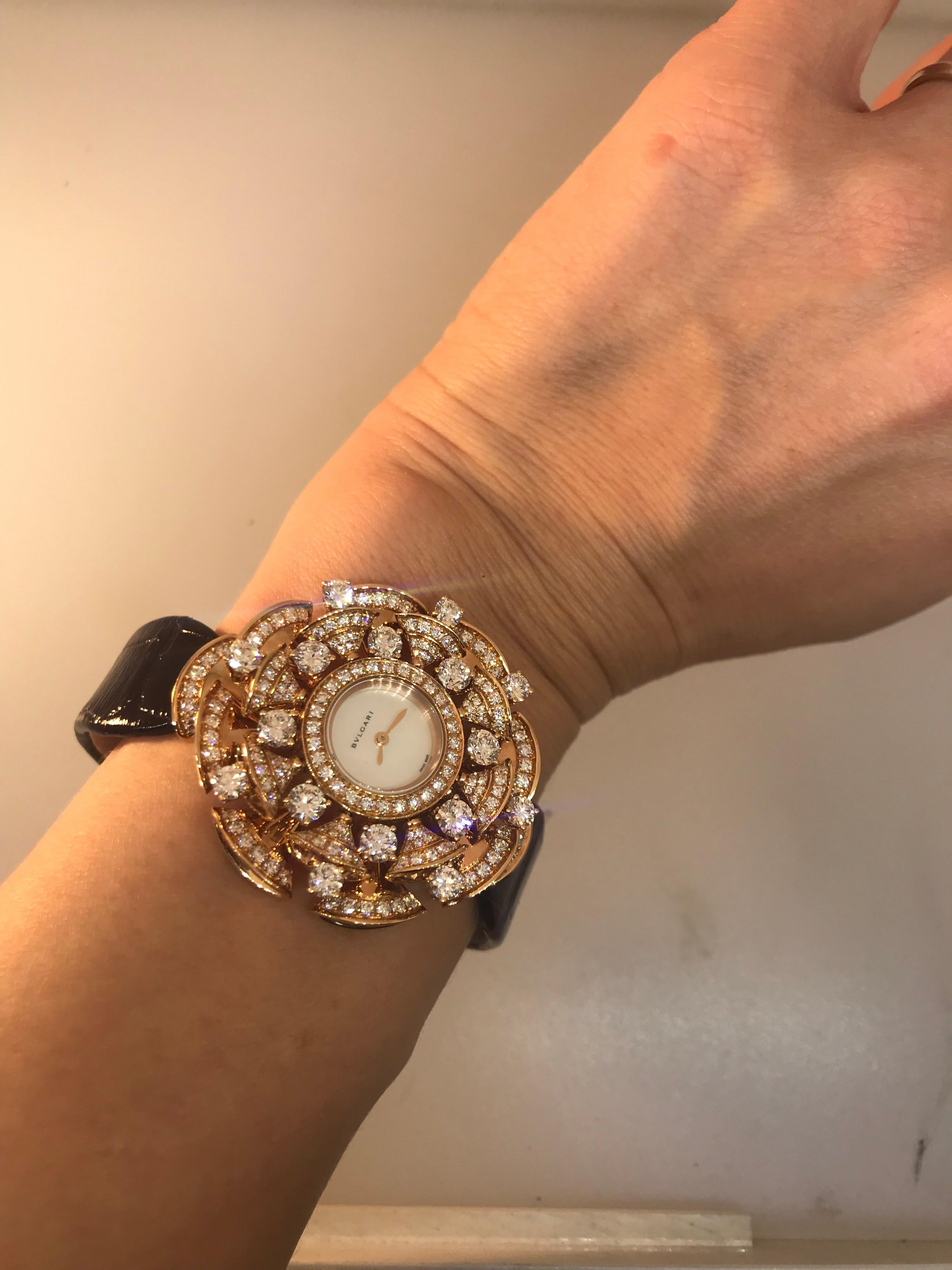 Bulgari Diva's Dream Rose Gold Pave Diamond Leather Band Ladies Watch 102546 For Sale 7