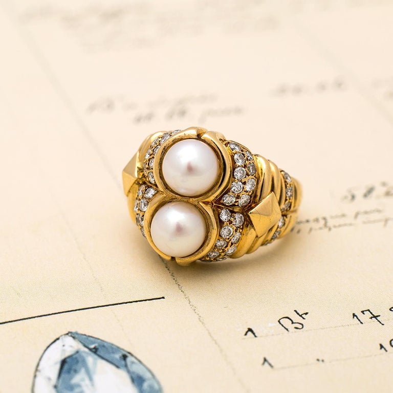 Bulgari Doppio Pearl and Diamond Gold Ring For Sale 4