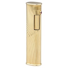 Retro Bulgari Dunhill Midcentury Ruby 18 Karat Gold Lighter