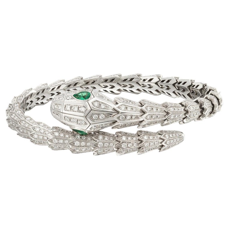 Wrist Diamond Montre Bulgari Serpenti Seduttori Bulgari Emerald