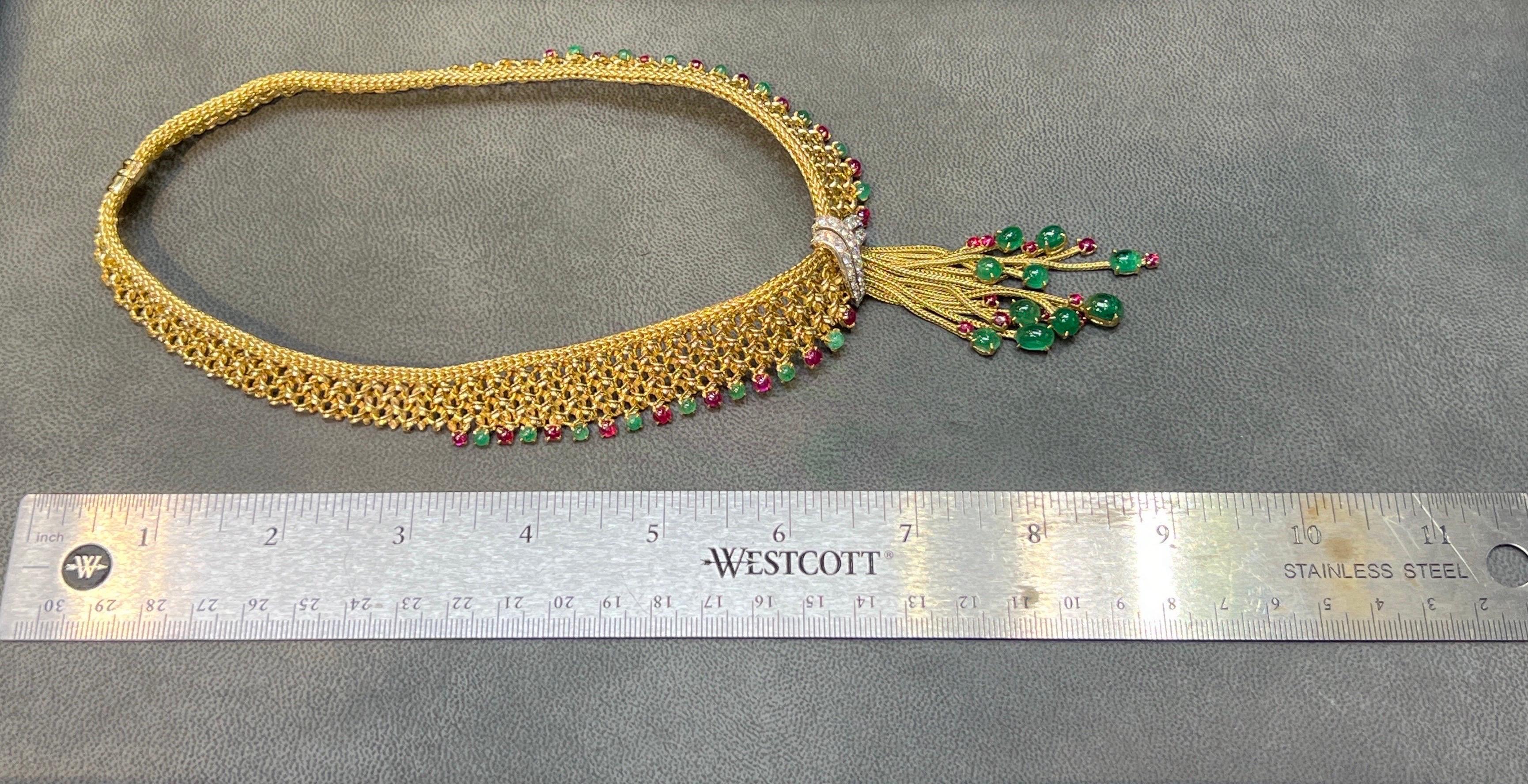 Collar Bulgari con borla de esmeralda y rubí en venta 5