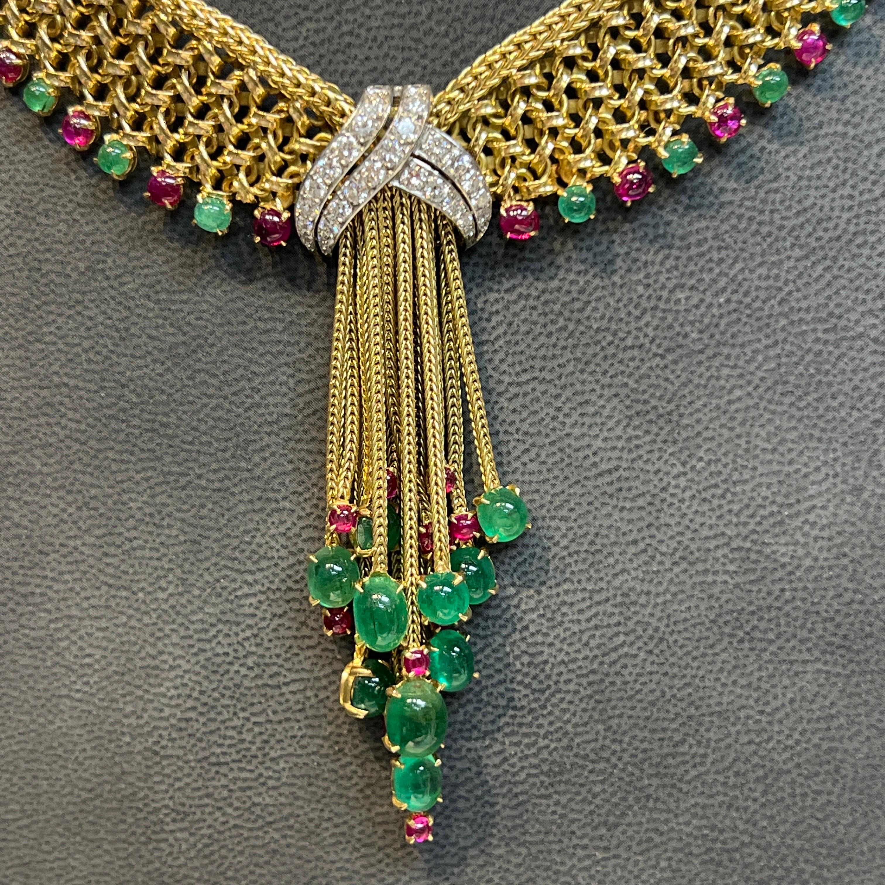 Collar Bulgari con borla de esmeralda y rubí en venta 1