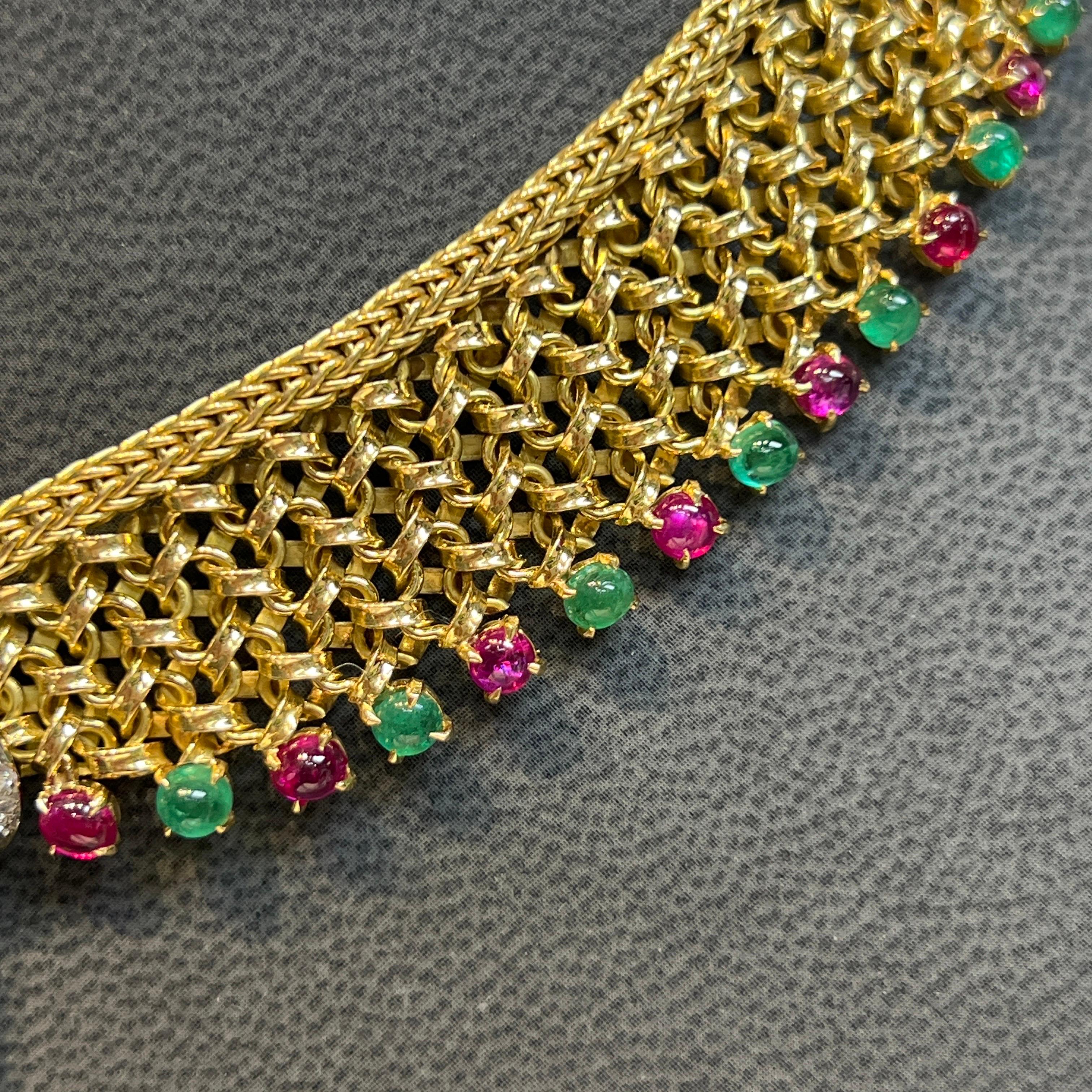 Collar Bulgari con borla de esmeralda y rubí en venta 2