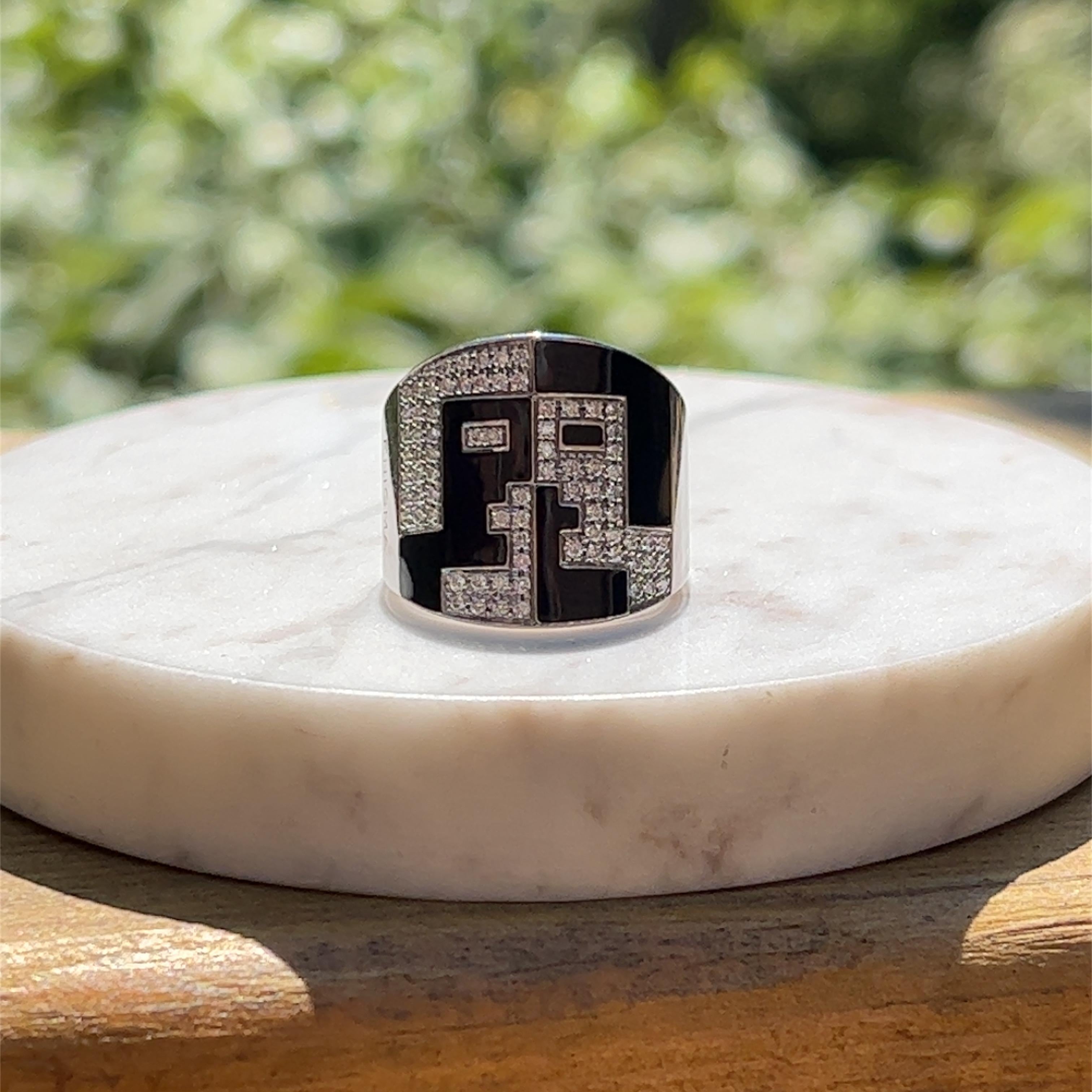 Bulgari Enigma Diamond and Enamel Ring in 18K Gold 2