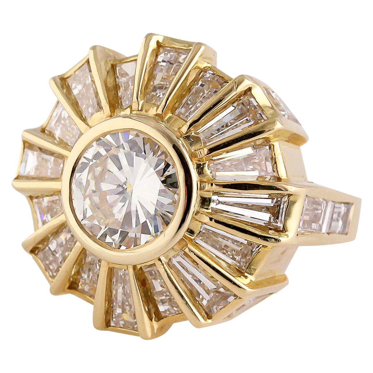 Bulgari Estate Diamond and 18 Karat Gold Cocktail Ring