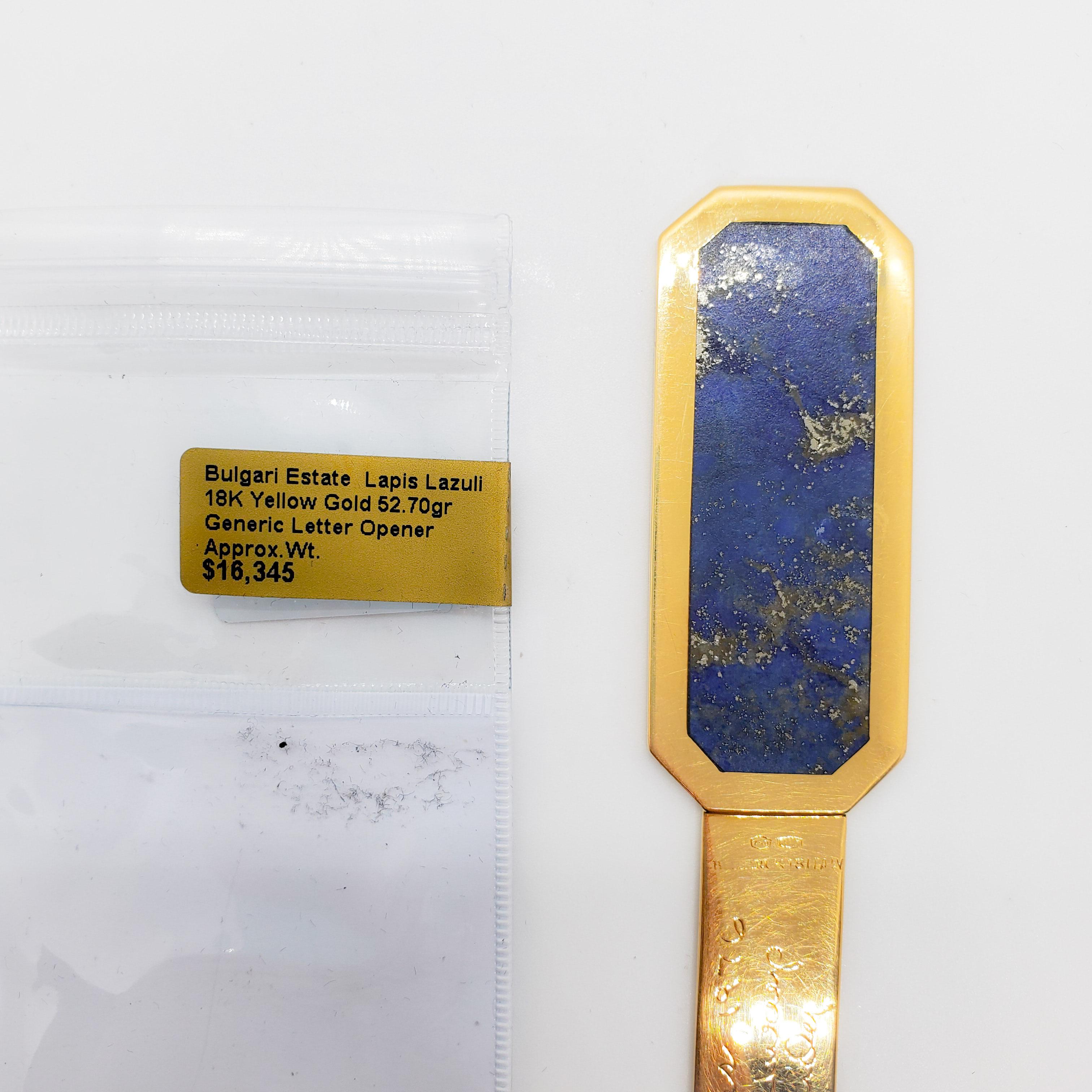 Einzigartiger Bulgari-Brieföffner aus Lapislazuli und 18 Karat Gelbgold.  Handgefertigt und in ausgezeichnetem Zustand.