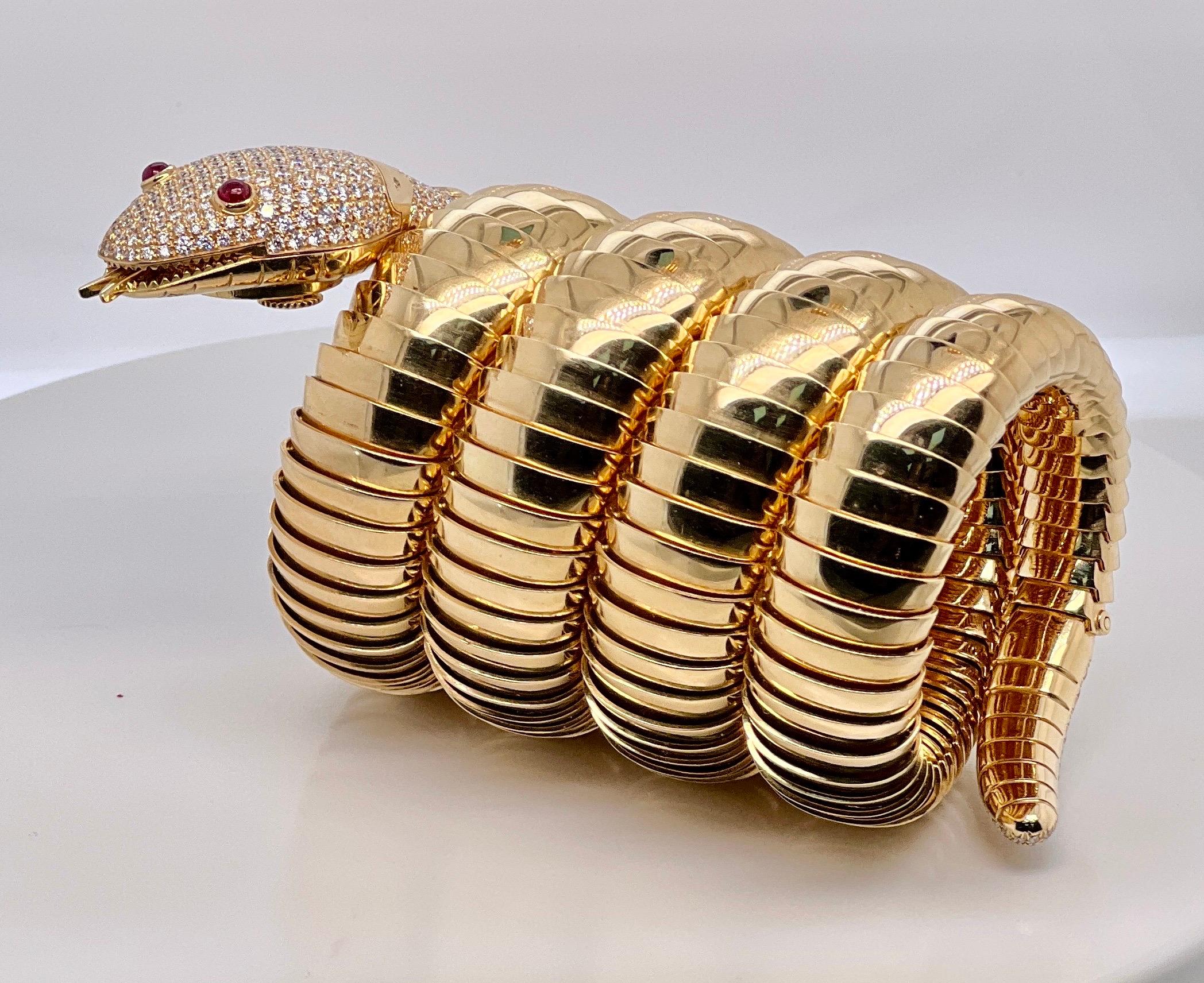 Orologio Bulgari Straordinario Serpenti Tubogas Bracciale in oro 18k in vendita 3