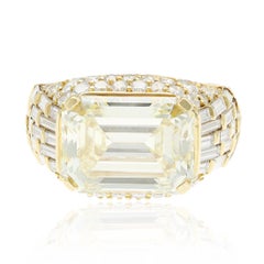 BULGARI Fancy Light Yellow Diamond "Trombino" Ring