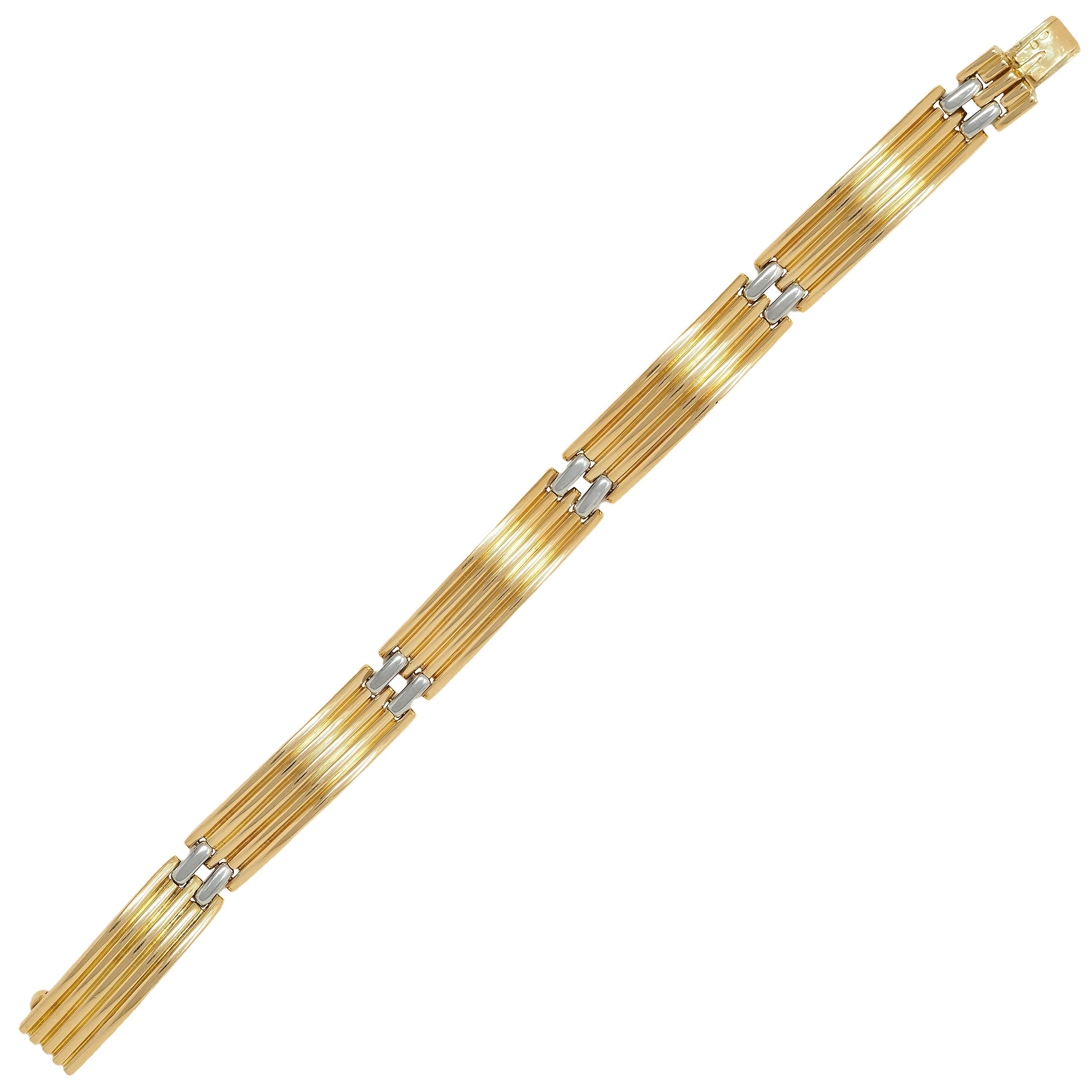 Bulgari French 1960's Platinum 18 Karat Yellow Gold Vintage Fluted Link Bracelet In Excellent Condition For Sale In Philadelphia, PA