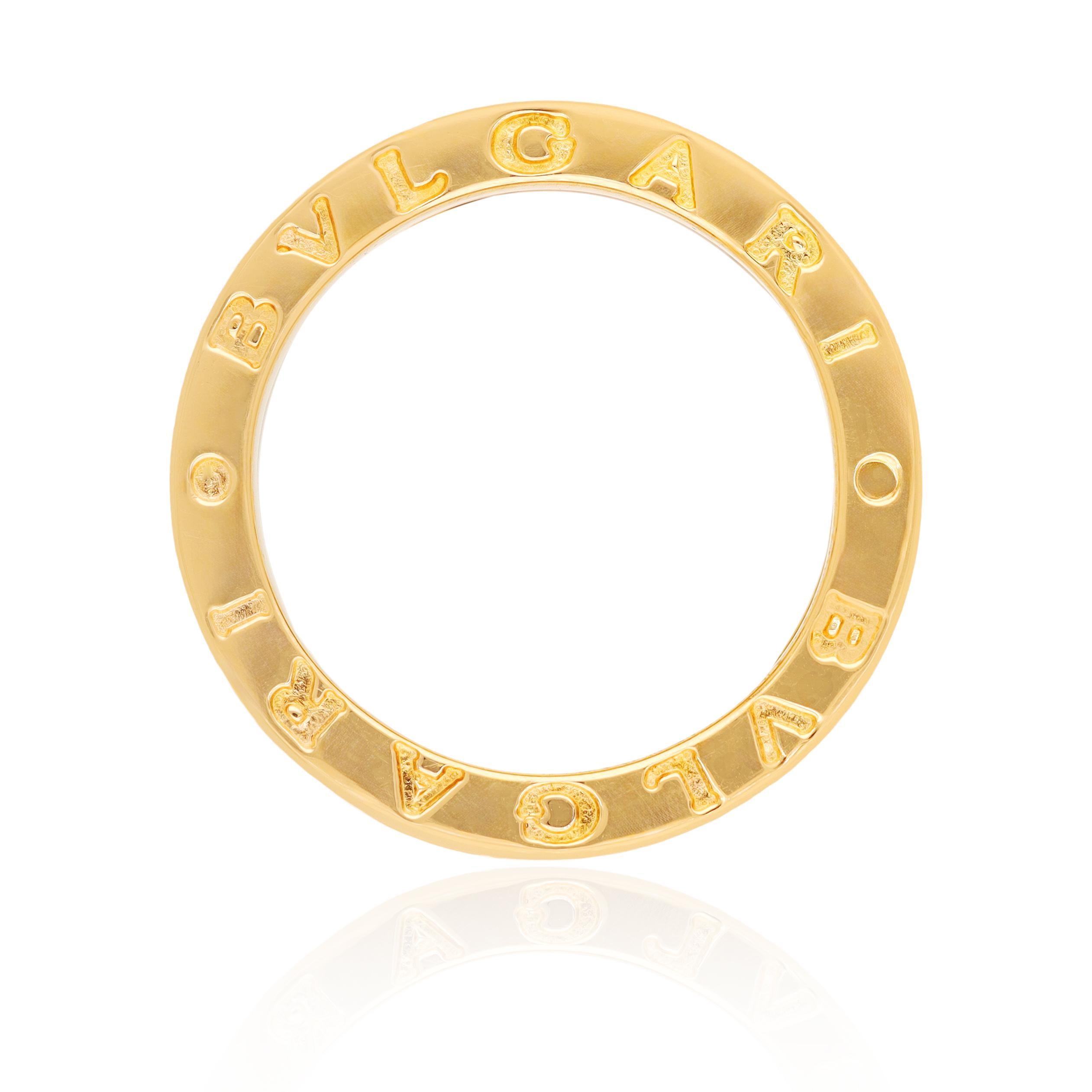 The ring is crafted from 18k yellow and white gold and features a spiral design adorned with pavé diamonds. Moreover, the Bulgari brand is elegantly showcased on both sides of the ring.

Size - 7 / 54
Signed - Bvlgari