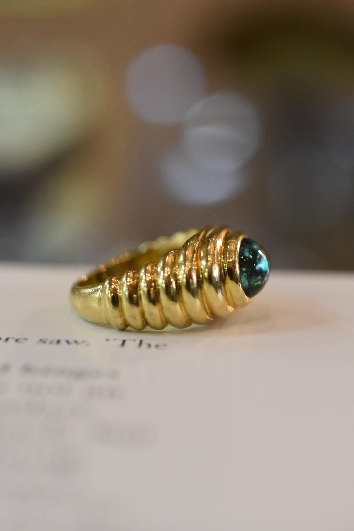 Cabochon Bulgari Gold and Green Tourmaline Ring