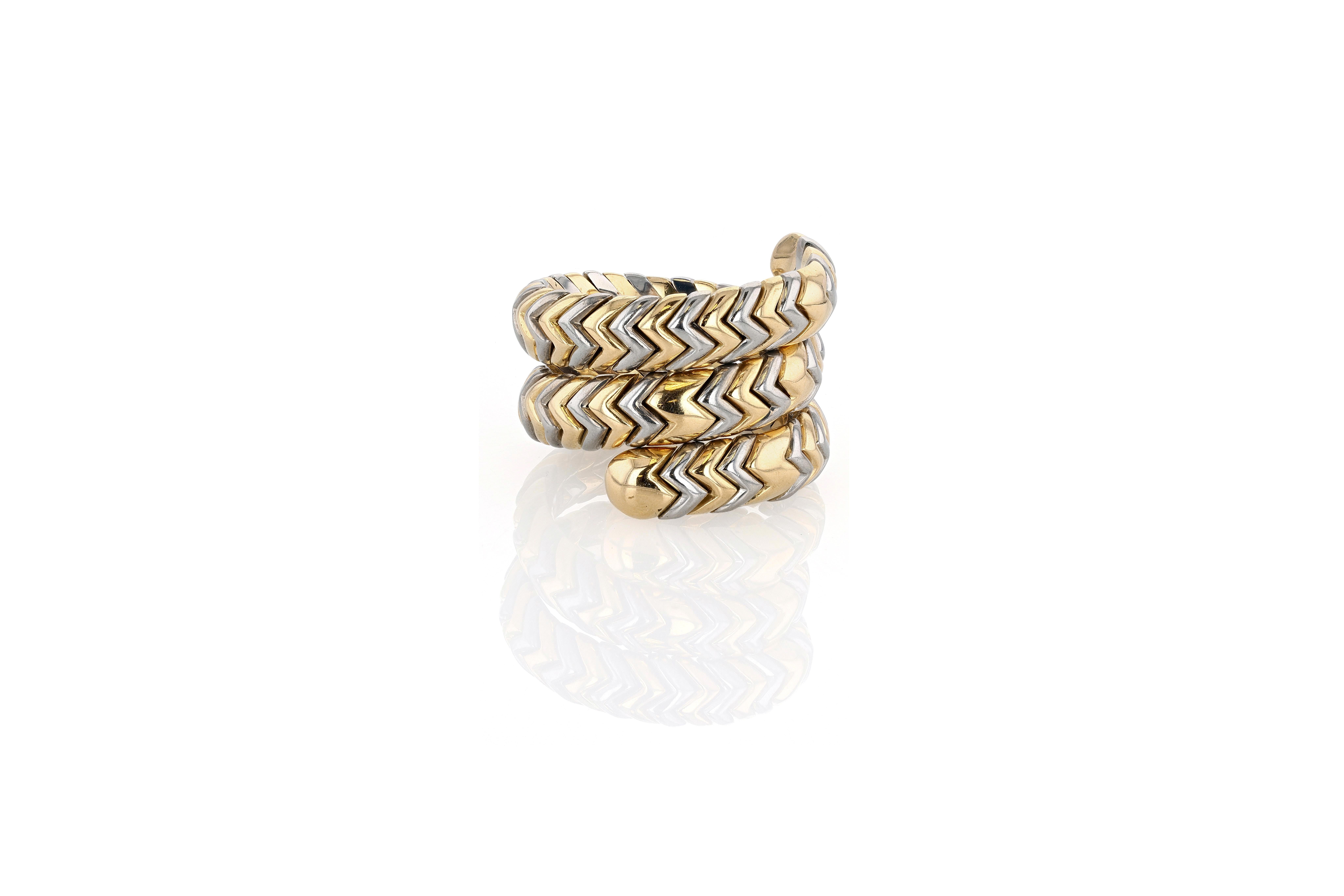 Contemporaneo Bulgari Gold and Steel Spiga Wrap Ring in vendita