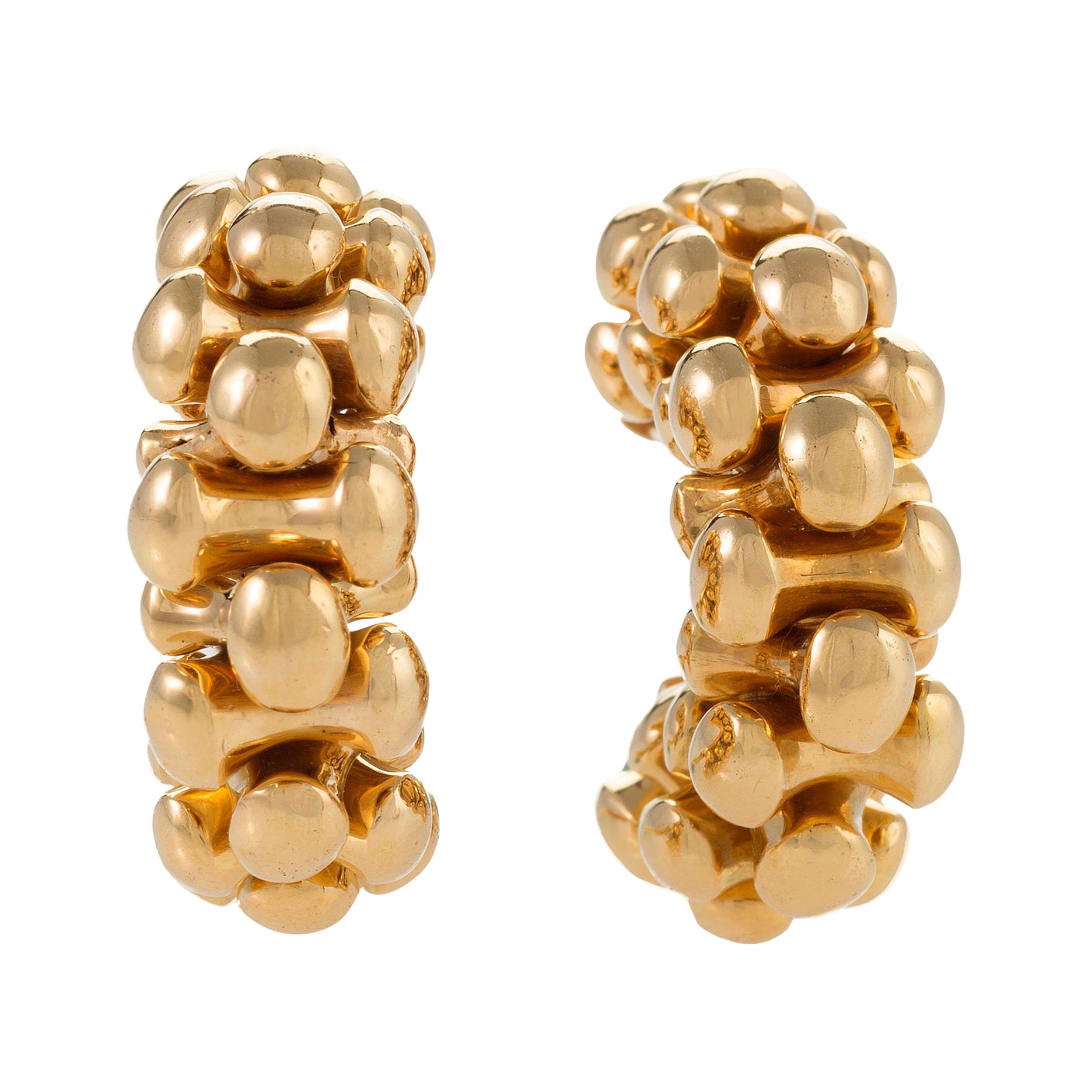 Bulgari, boucles d
oreilles demi-créoles en or