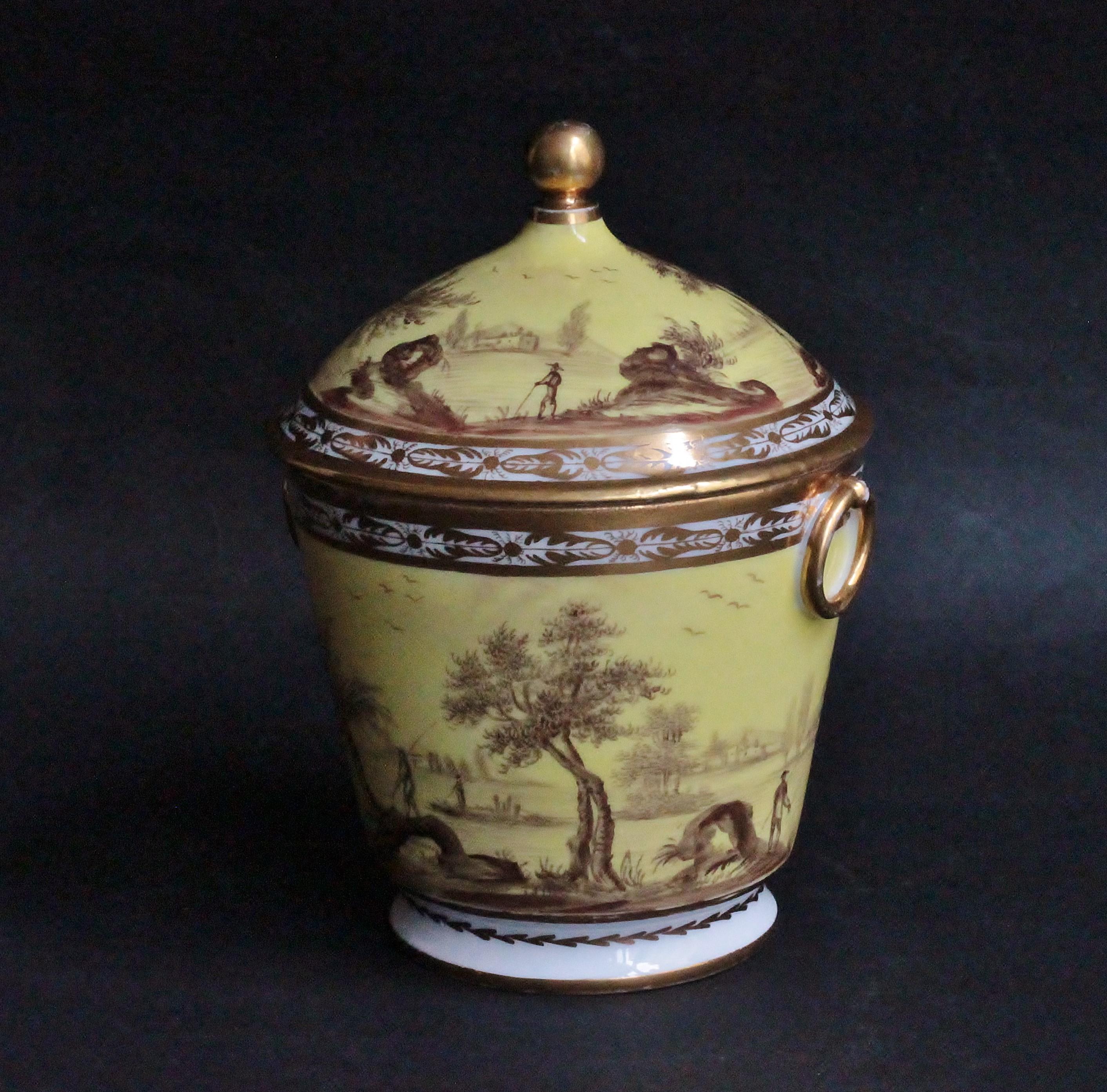 Paris Porcelain Part Tea and Coffee Service, 19th Century For Sale 9