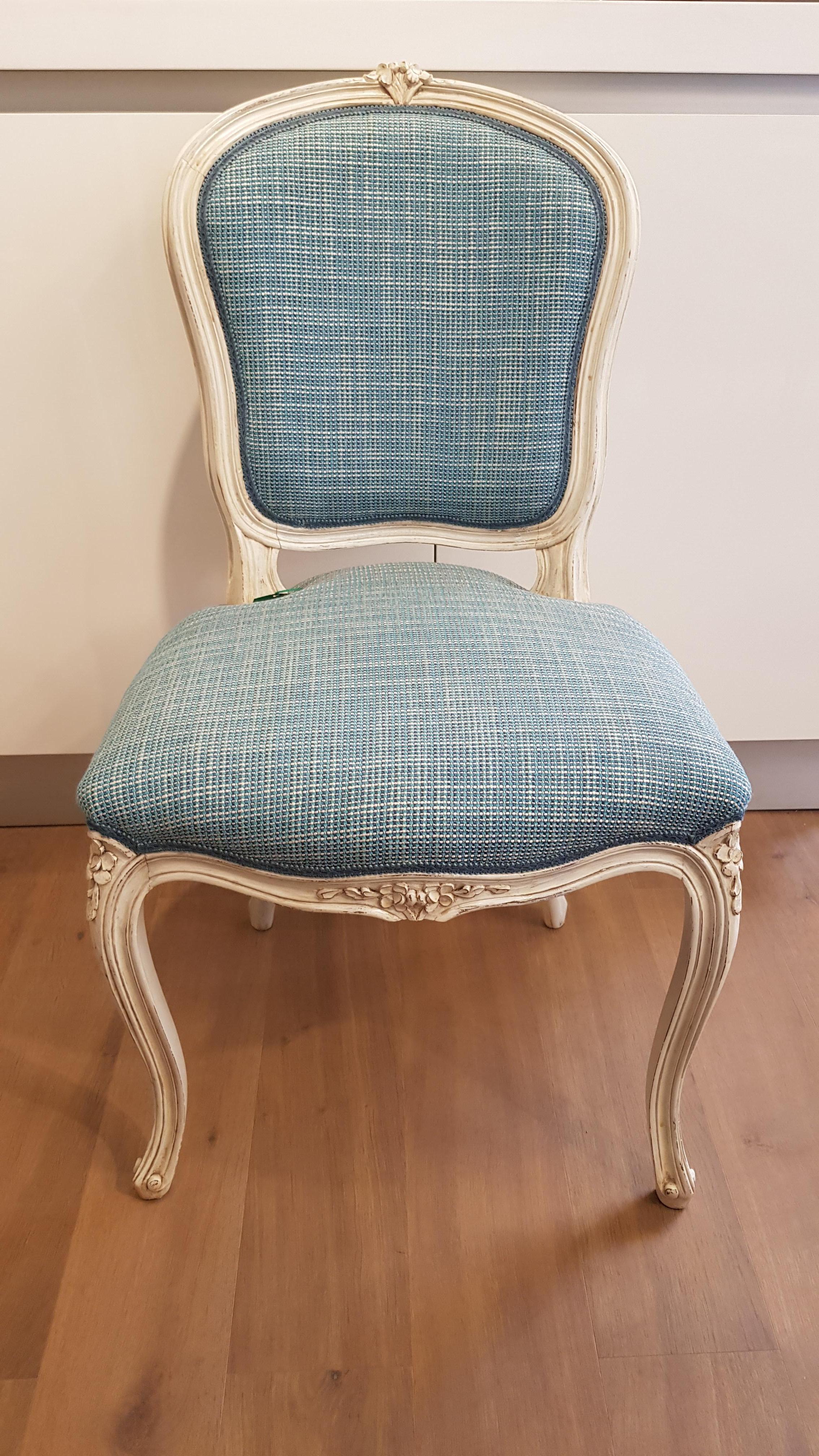Louis XV style chairs handcrafted in Italy in the 1950s.
The chair is in solid walnut finely hand carved completely restored in its entirety. The padding has been rebuilt, the straps and springs replaced and then re-glued and coated with a
