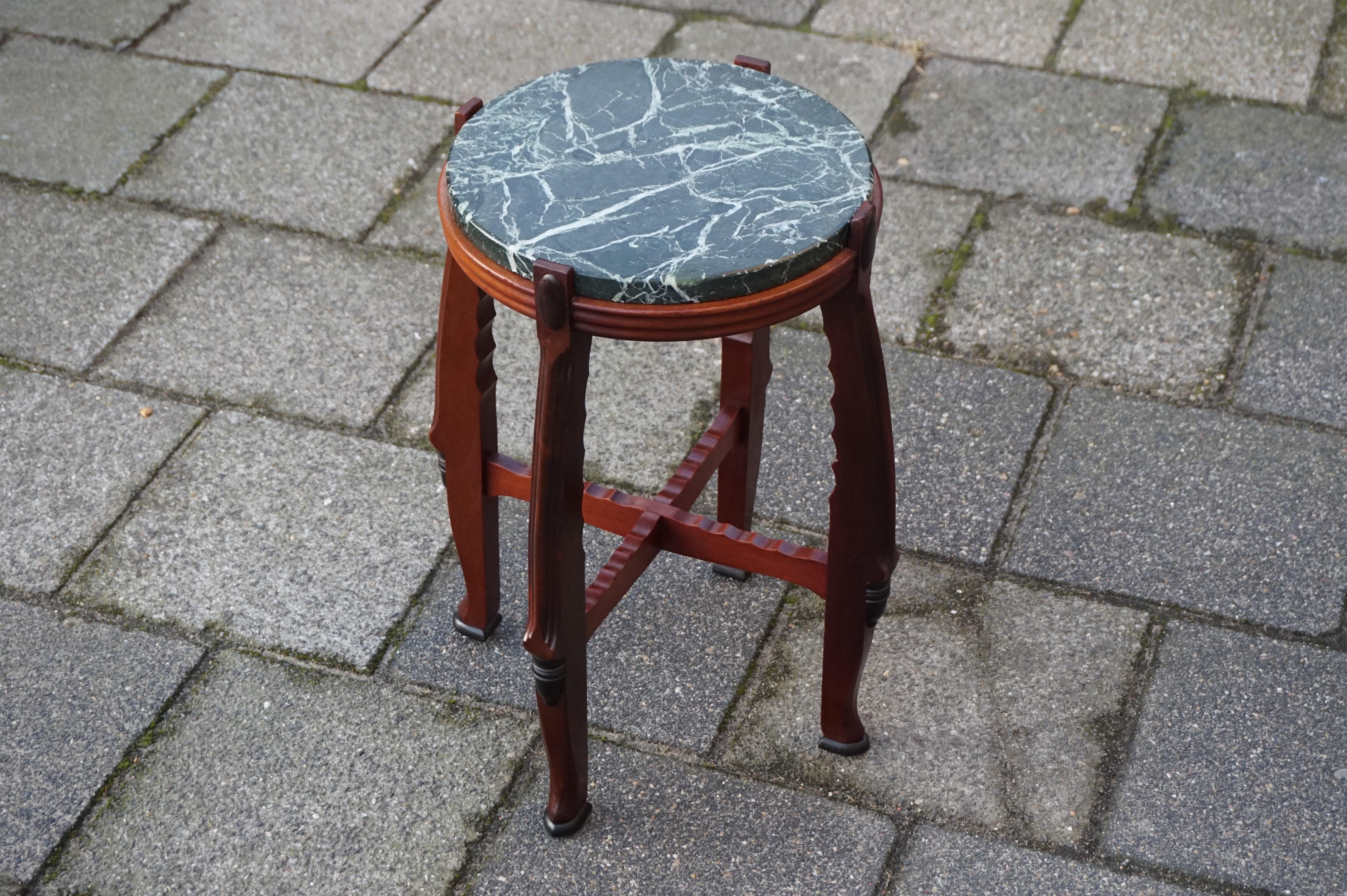 black round end tables