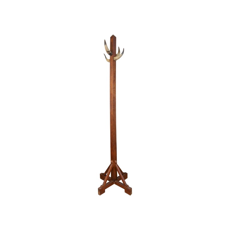 Horn Hall Tree Coat or Hat Rack For Sale at 1stdibs