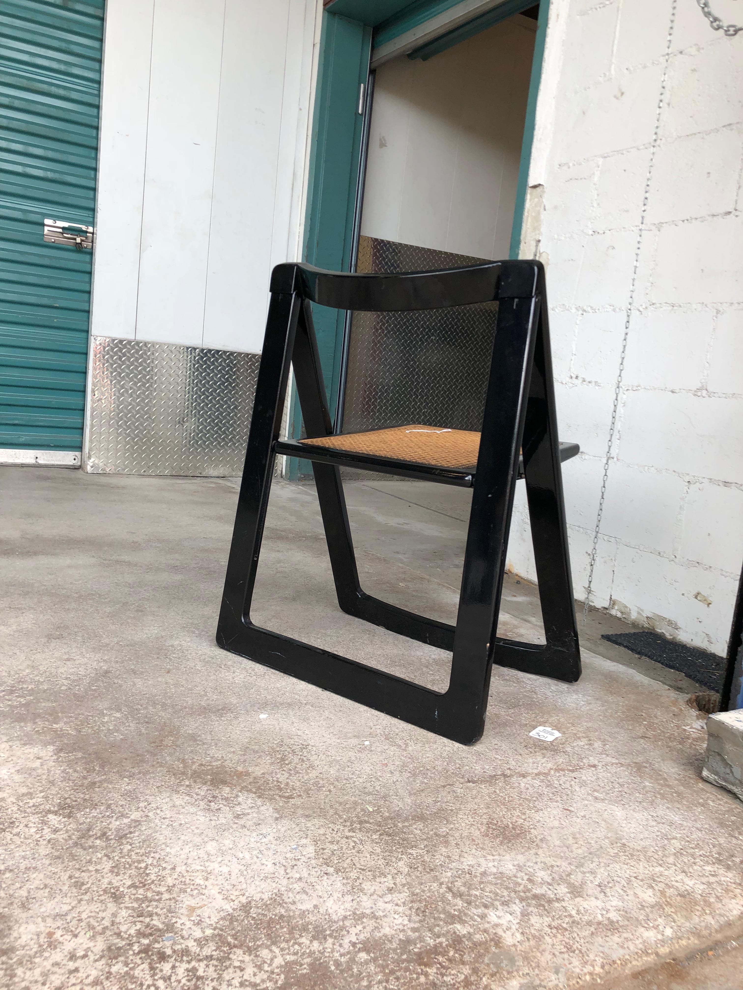 italian folding chair