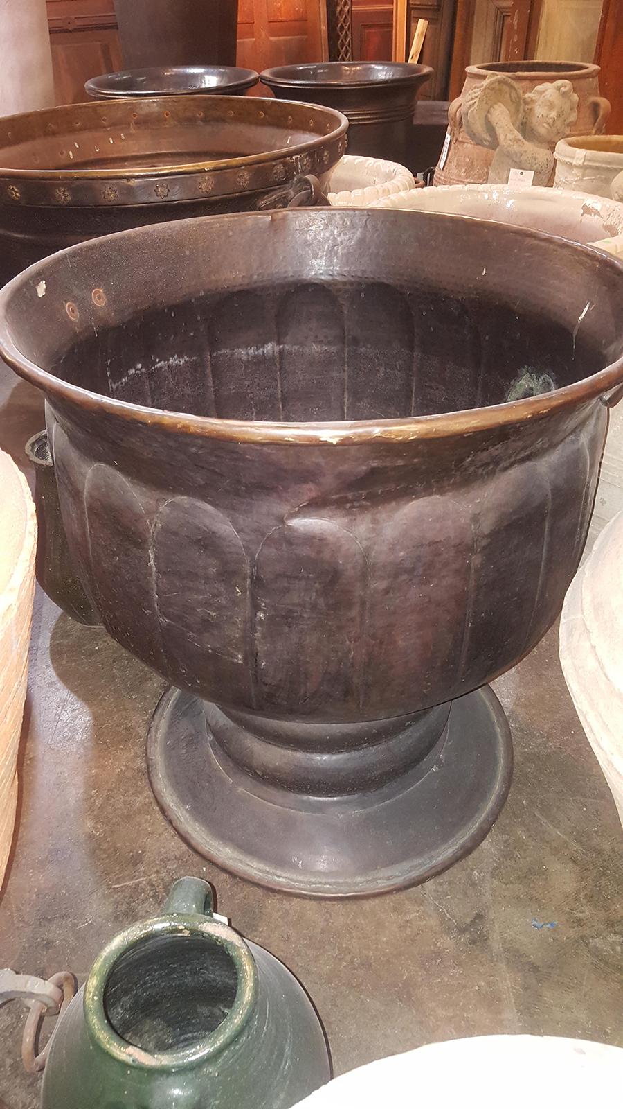 Footed, Bronze-Alloy Urn In Good Condition In Dallas, TX