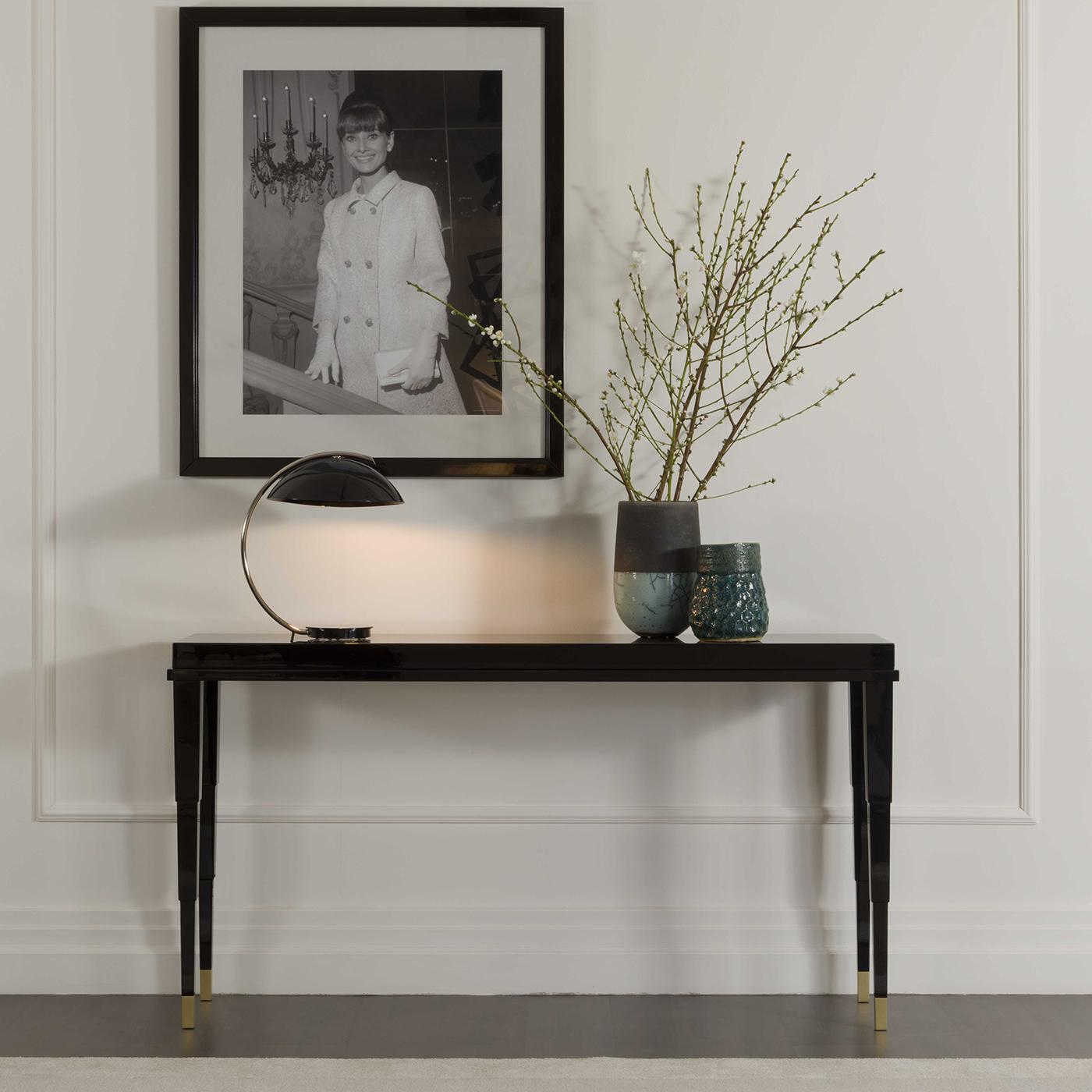 Contemporary Lumiére Console For Sale