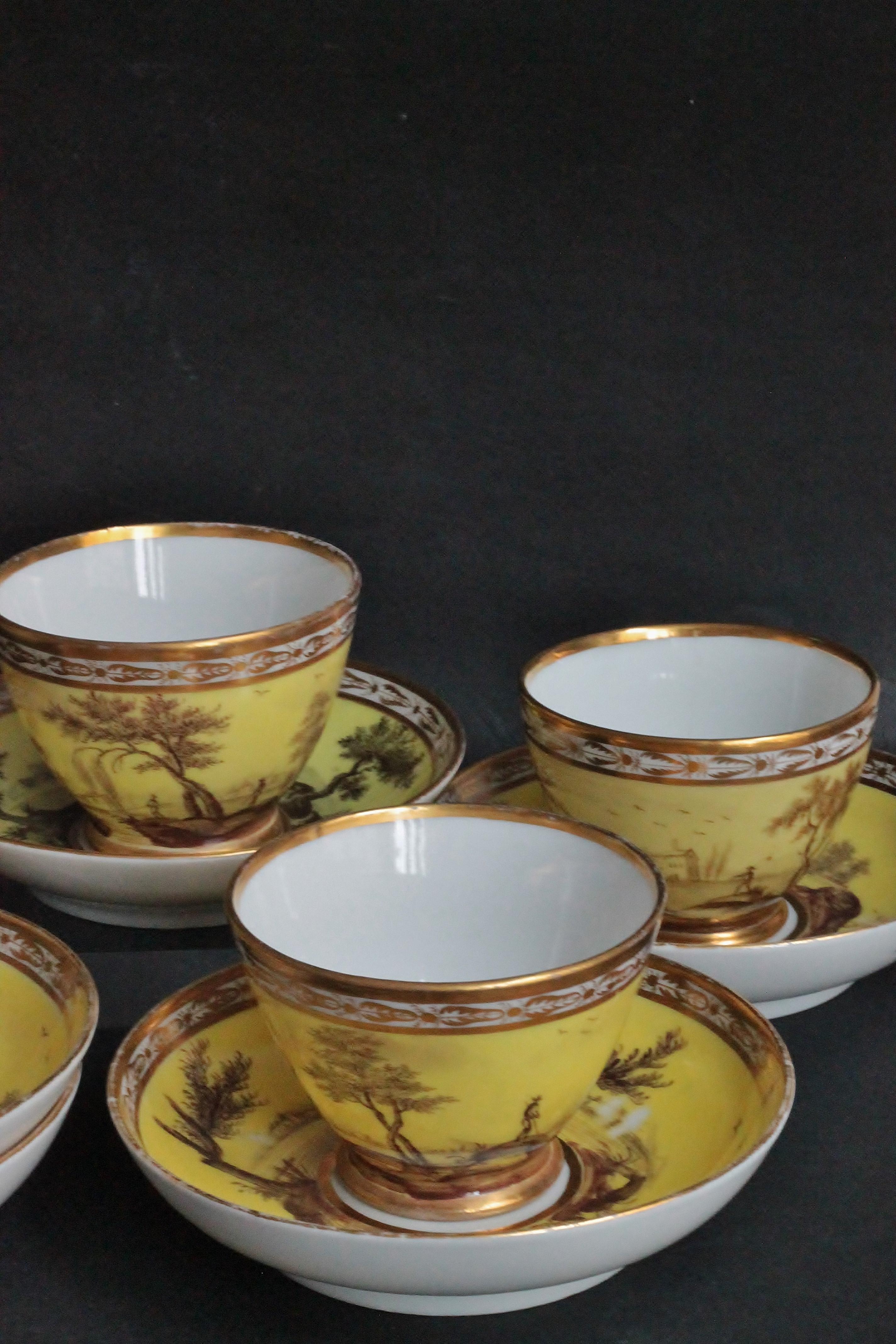Paris Porcelain Part Tea and Coffee Service, 19th Century For Sale 1