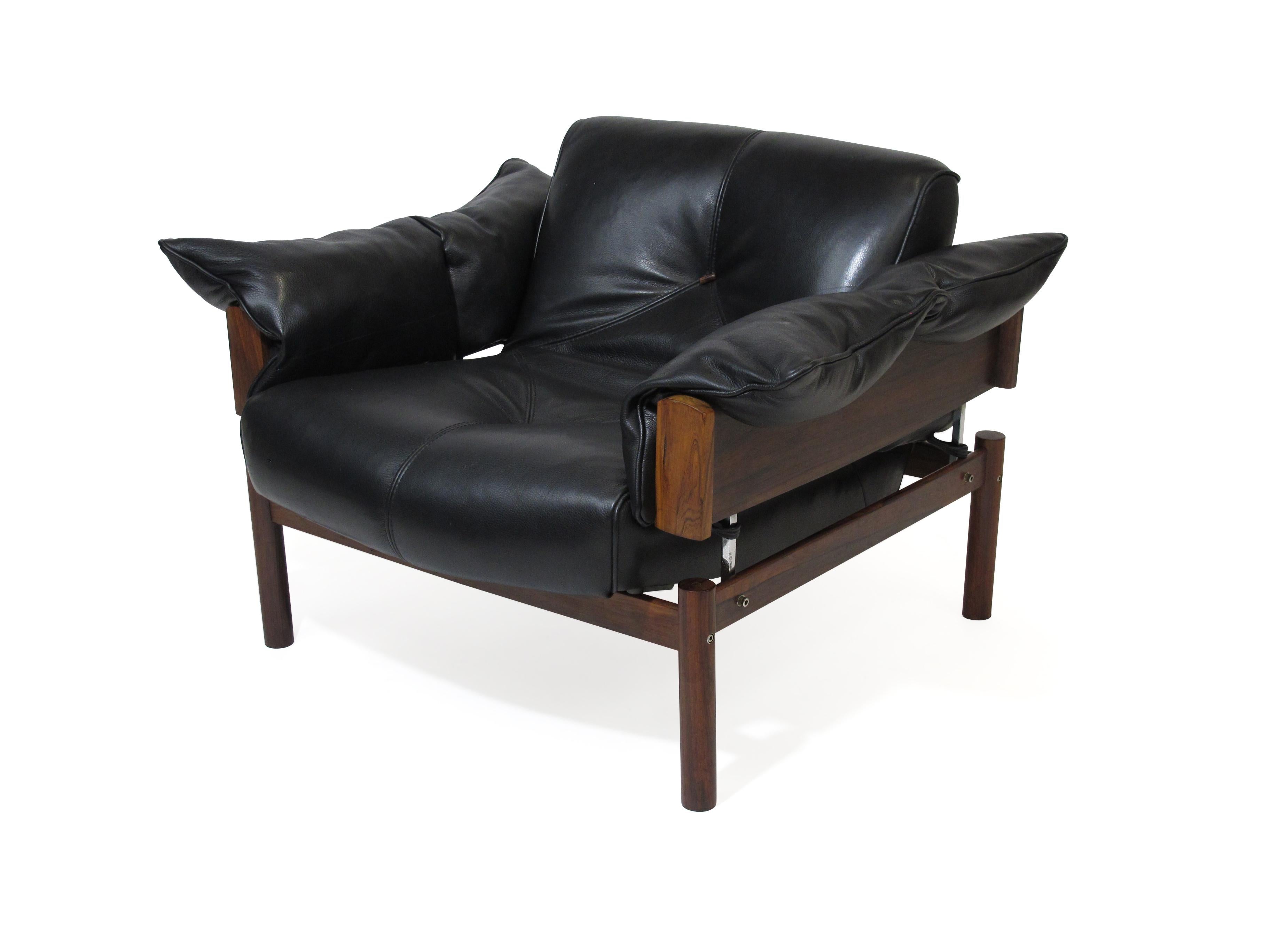 1960 Percival Lafer Brazilian Rosewood Sofa and Chair in Black Leather In Excellent Condition In Oakland, CA